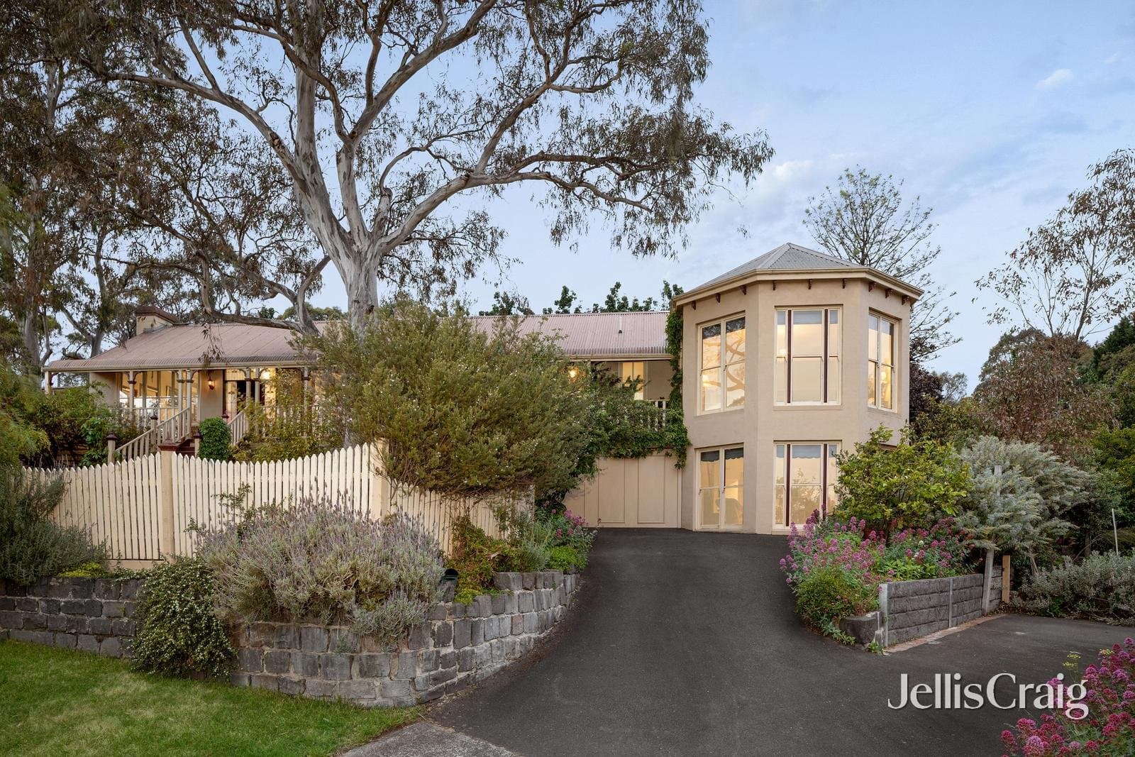 9 Pepper Court, Wattle Glen, Wattle Glen - Thumbnail 2