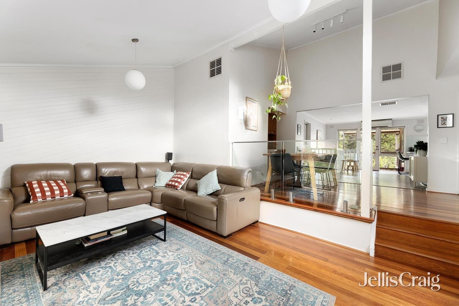 10 Toombarra Place, Greensborough, Greensborough - Thumbnail 3