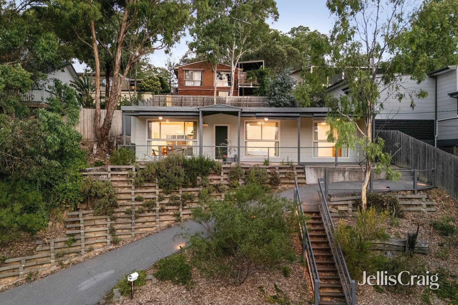 9 Fyffe Street, Diamond Creek, Diamond Creek - Thumbnail 2