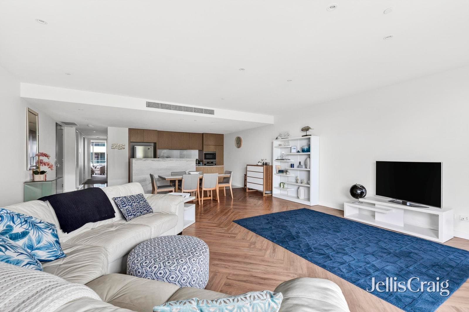303/6-8 Eastern Beach Road, Geelong, Geelong - Thumbnail 3