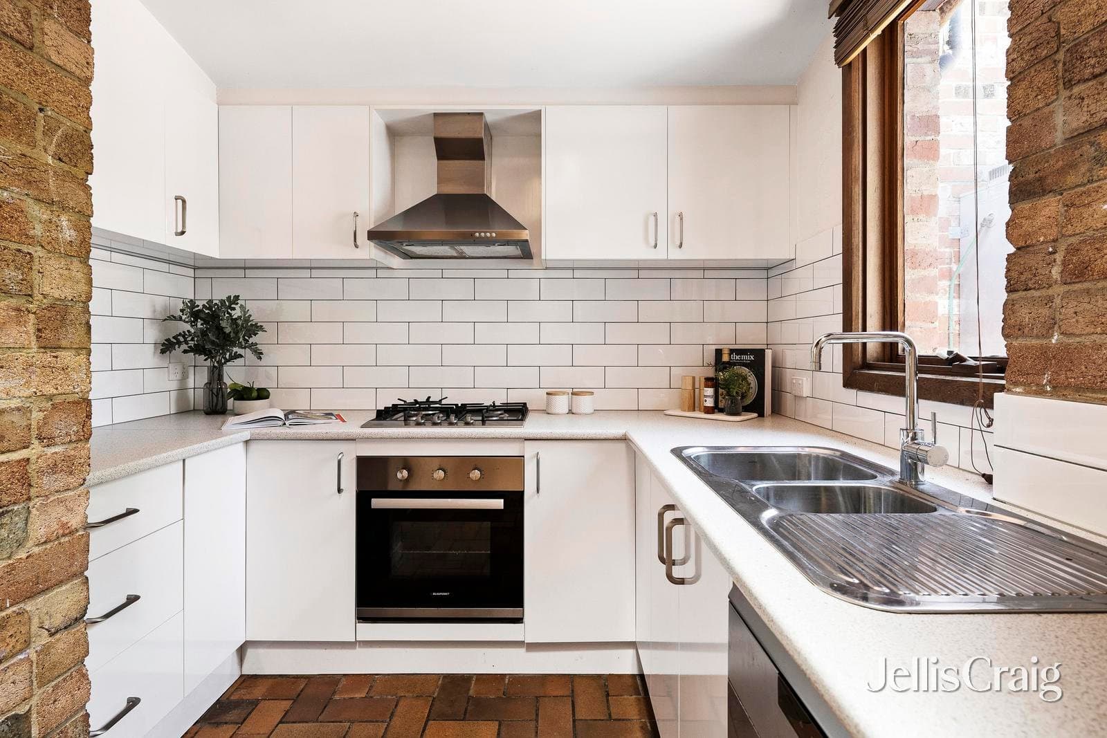8 Mark Street, Fitzroy North, Fitzroy North - Thumbnail 8