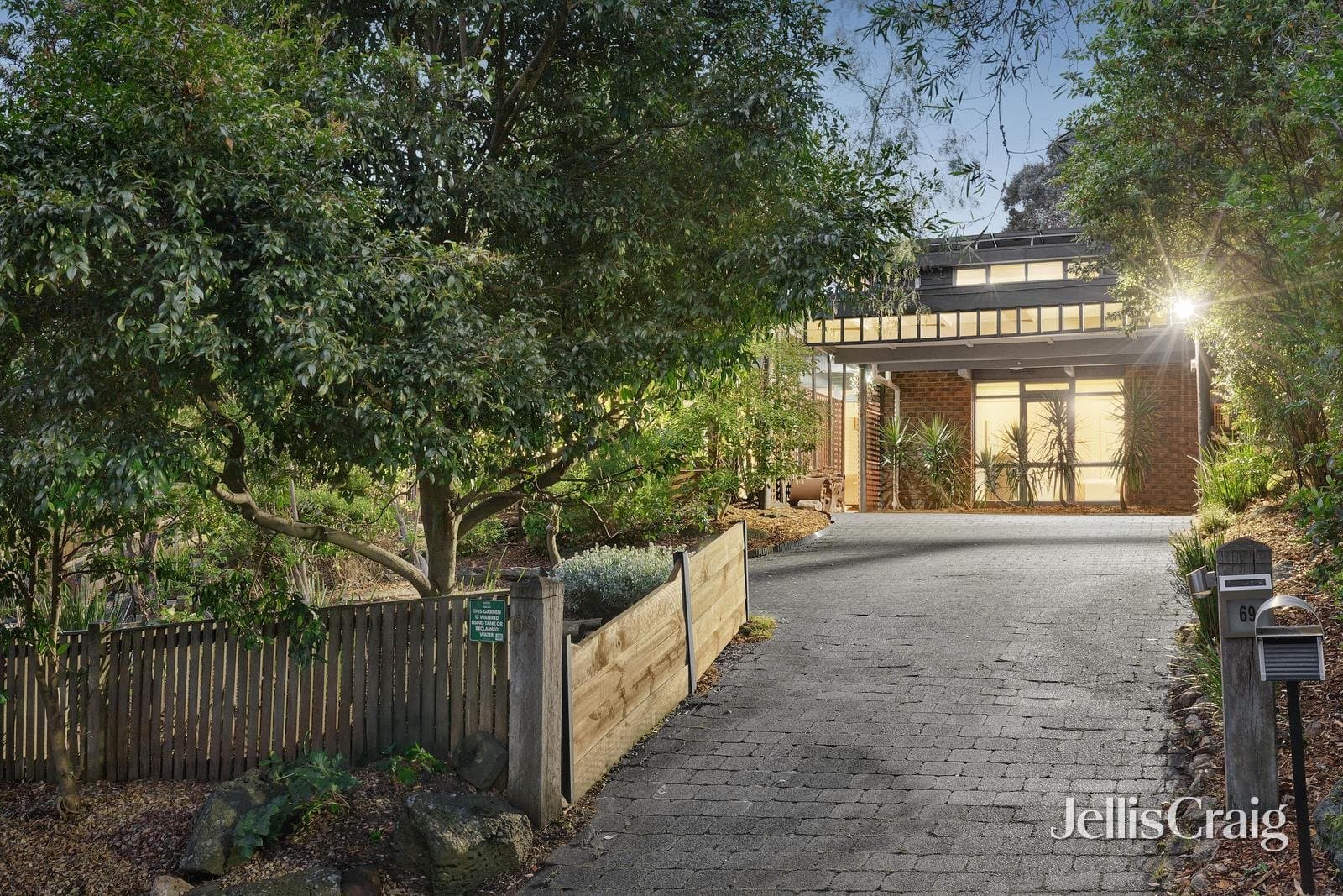 69 Henry Street, Eltham, Eltham - Thumbnail 2