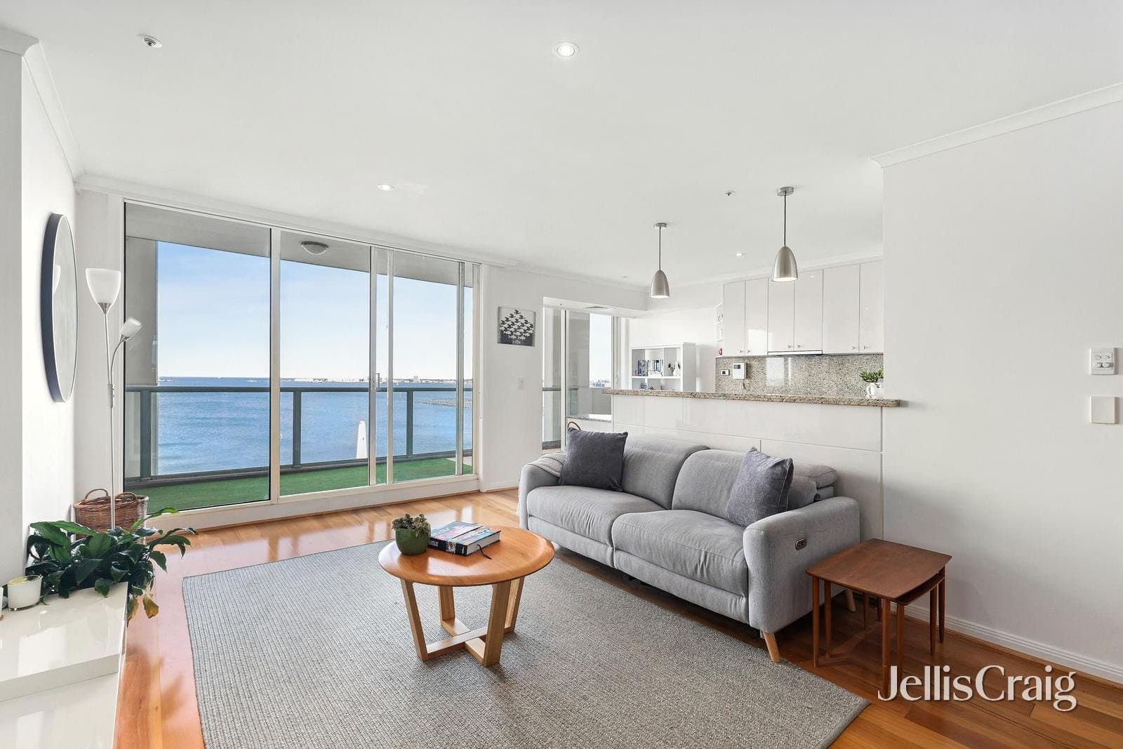 806/115 Beach Street, Port Melbourne, Port Melbourne - Thumbnail 2