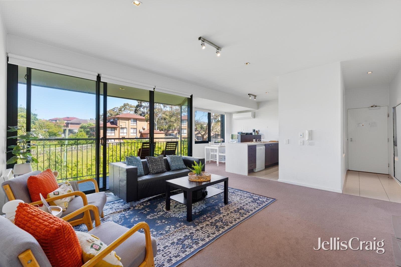 21/2-4 Blair Road, Glen Waverley, Glen Waverley - Thumbnail 4