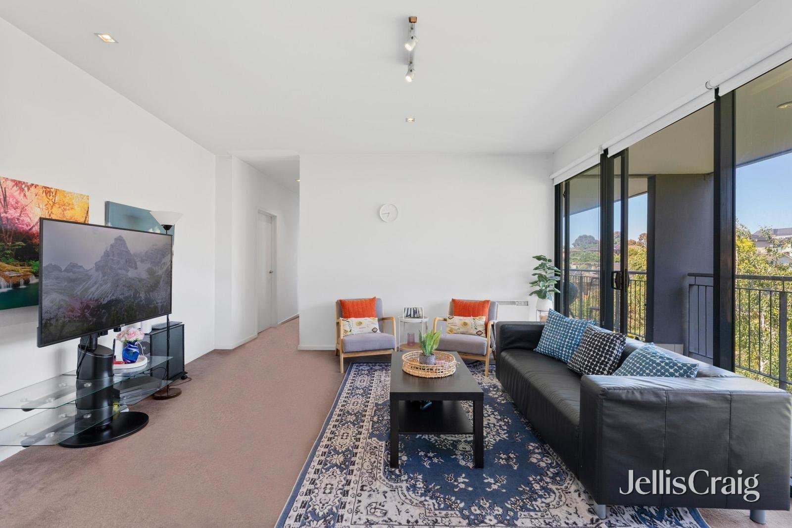 21/2-4 Blair Road, Glen Waverley, Glen Waverley - Thumbnail 5
