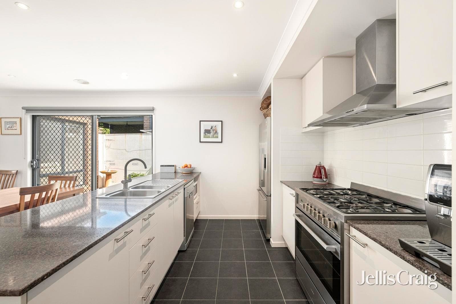 95 Botanica Drive, Chirnside Park, Chirnside Park - Thumbnail 3