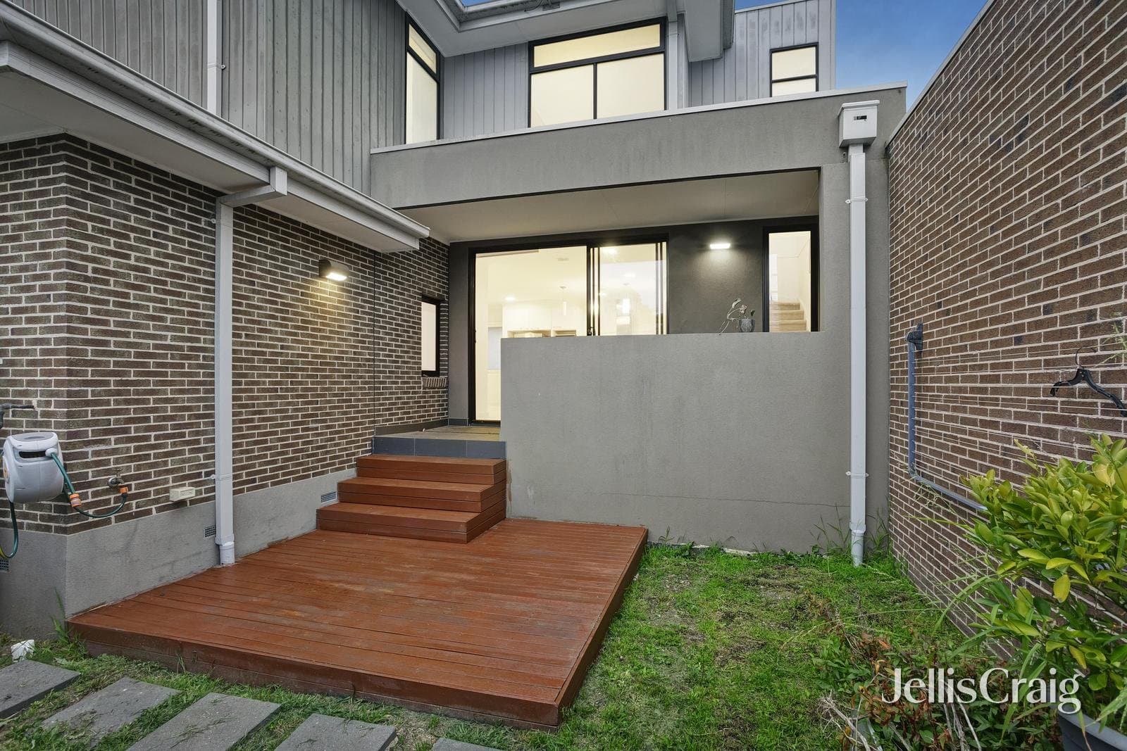 1/143 Power Avenue, Chadstone, Chadstone - Image 1