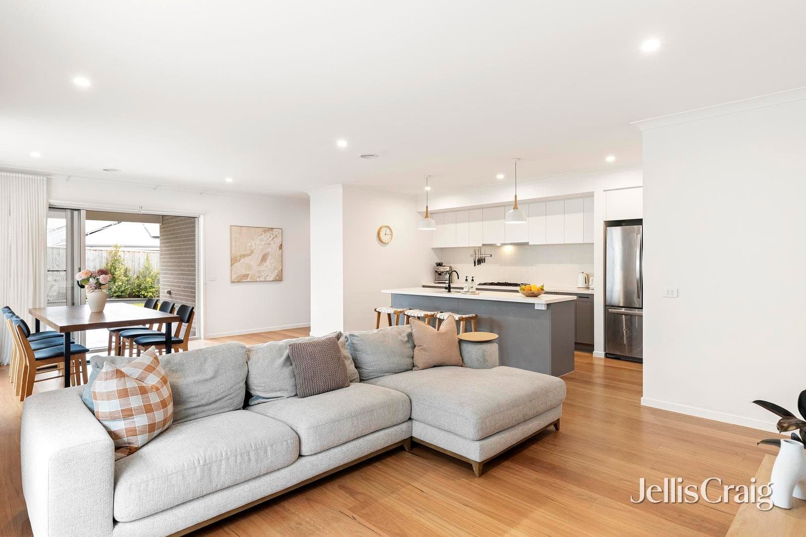 20 Honour Avenue, Lilydale, Lilydale - Thumbnail 6