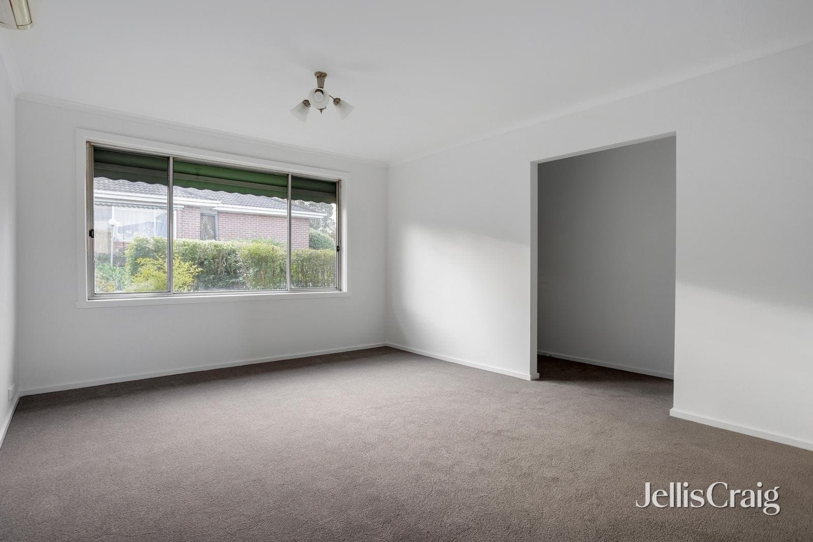 1/185 Grimshaw Street, Greensborough, Greensborough - Thumbnail 3