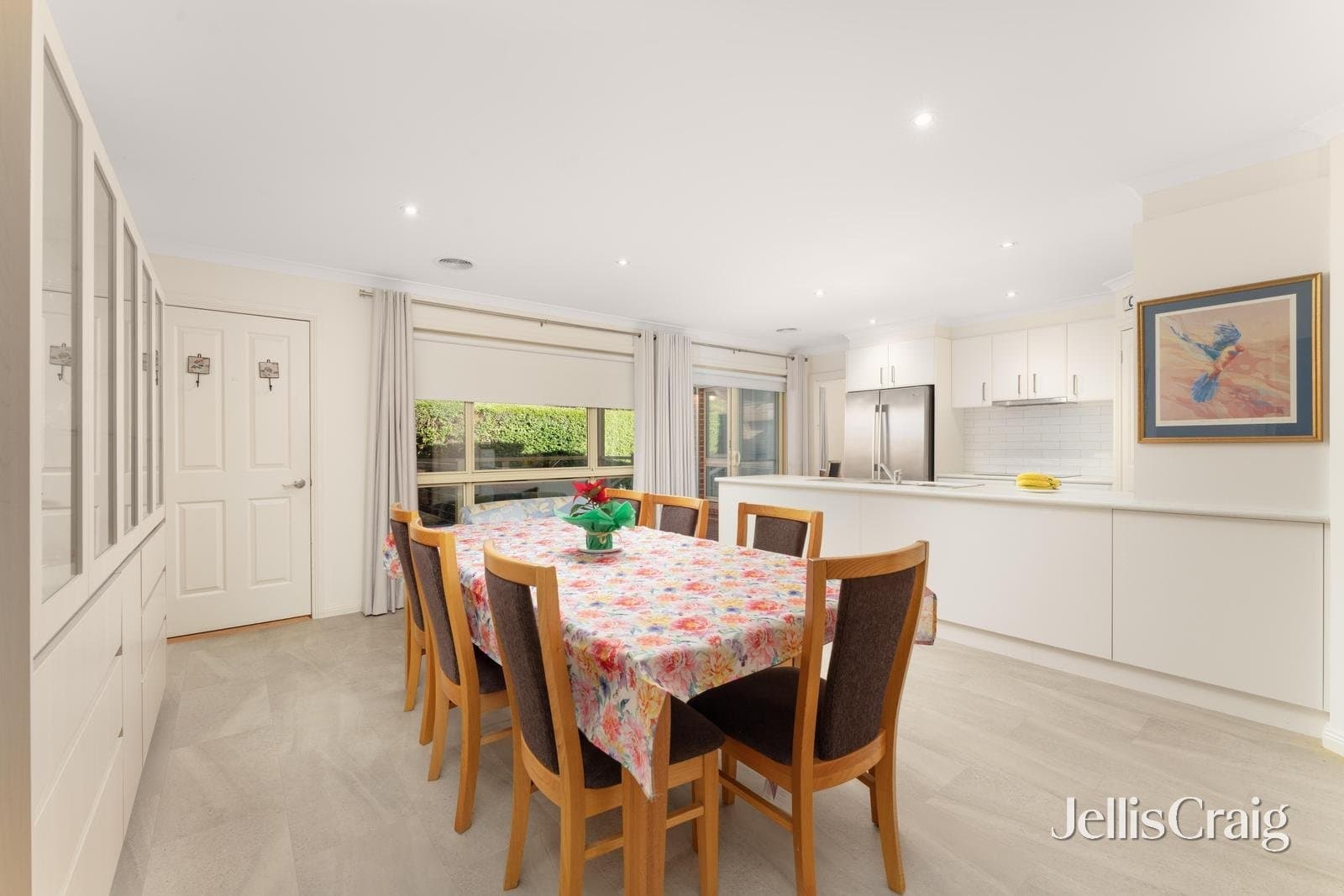 3 Faversham Avenue, Lake Gardens, Lake Gardens - Thumbnail 7