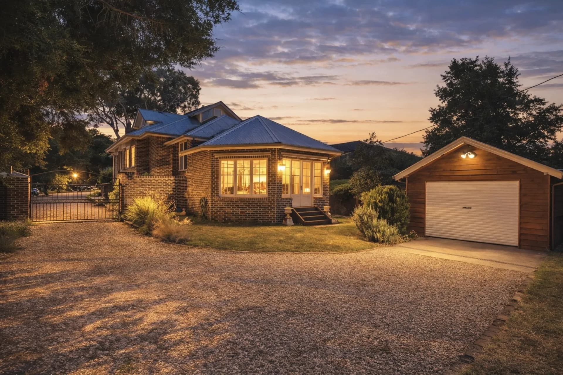 27 Faulkner Street, Armidale, NSW, Armidale - Thumbnail 2