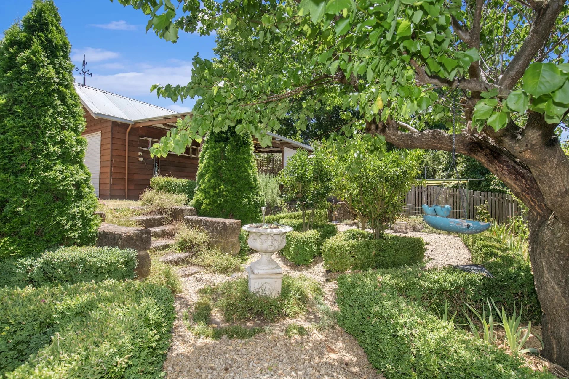 27 Faulkner Street, Armidale, NSW, Armidale - Thumbnail 3