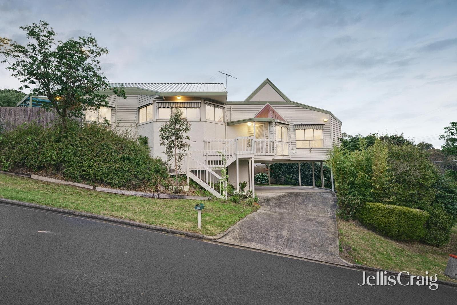 10 Dunluce Court, Viewbank, Viewbank - Thumbnail 3