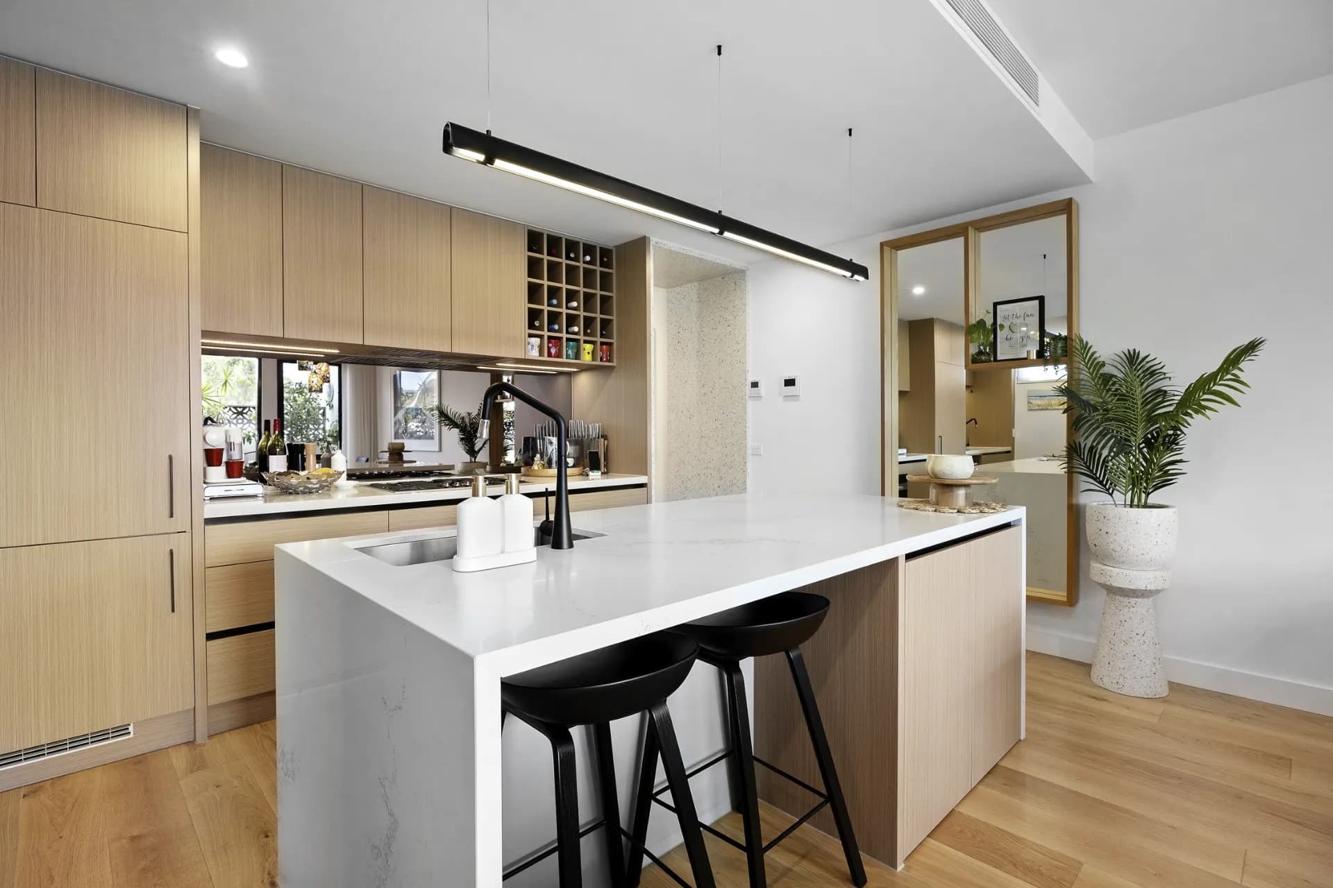 102/24 Linacre Road, Hampton, VIC, Hampton - Thumbnail 4