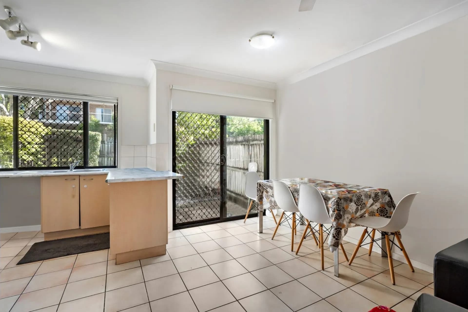 4/17-23 Kidston Terrace, Chermside - Thumbnail 4