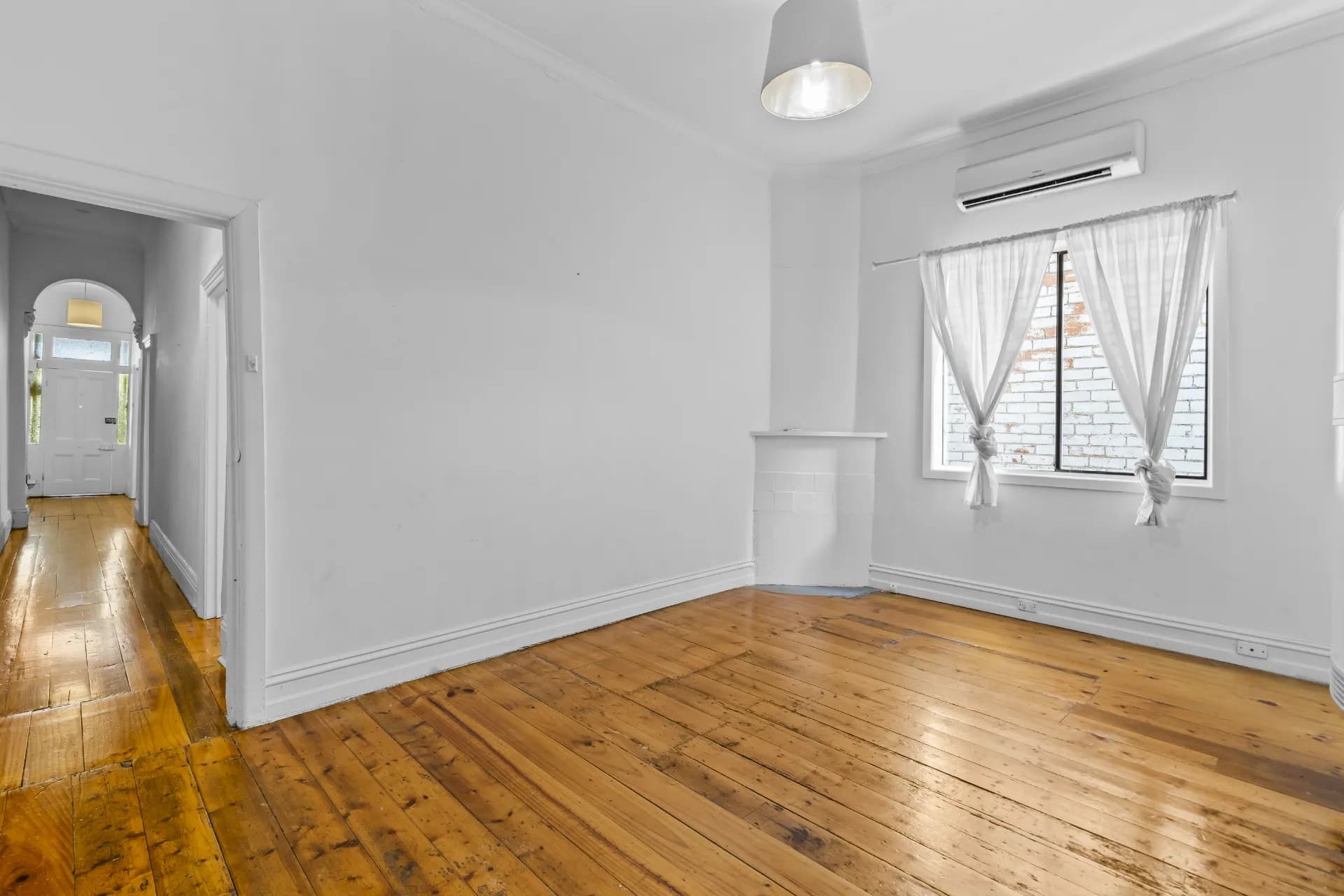43 Chestnut Street, Richmond - Thumbnail 2