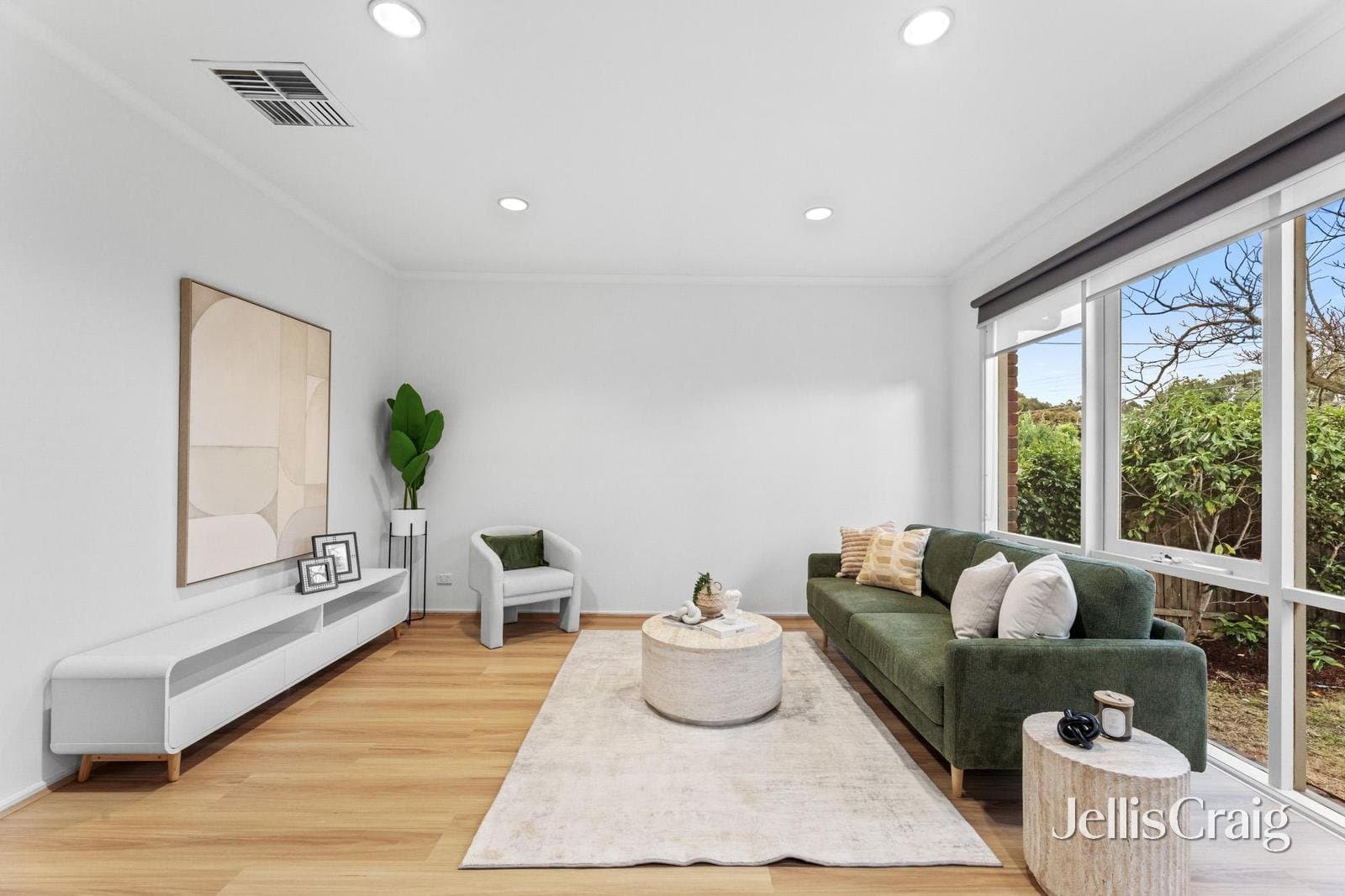2/9 Hammence Street, Glen Waverley, Glen Waverley - Thumbnail 3