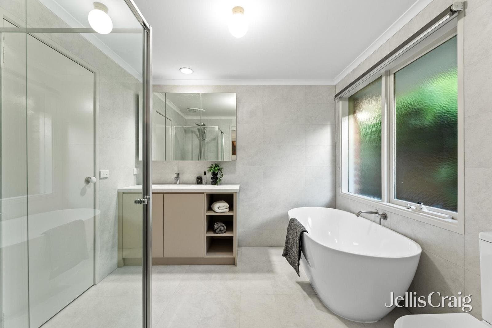 2/9 Hammence Street, Glen Waverley, Glen Waverley - Thumbnail 7