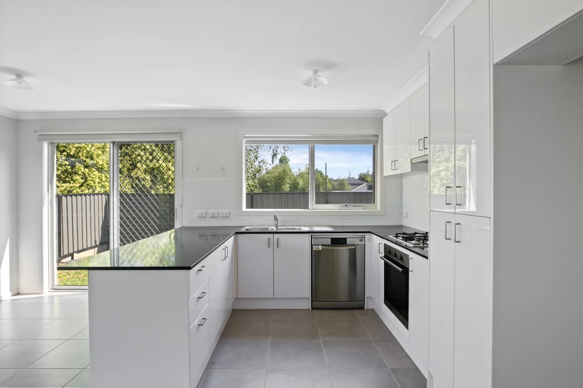 40 Parkhead Circuit, Warragul, VIC, Warragul - Thumbnail 5