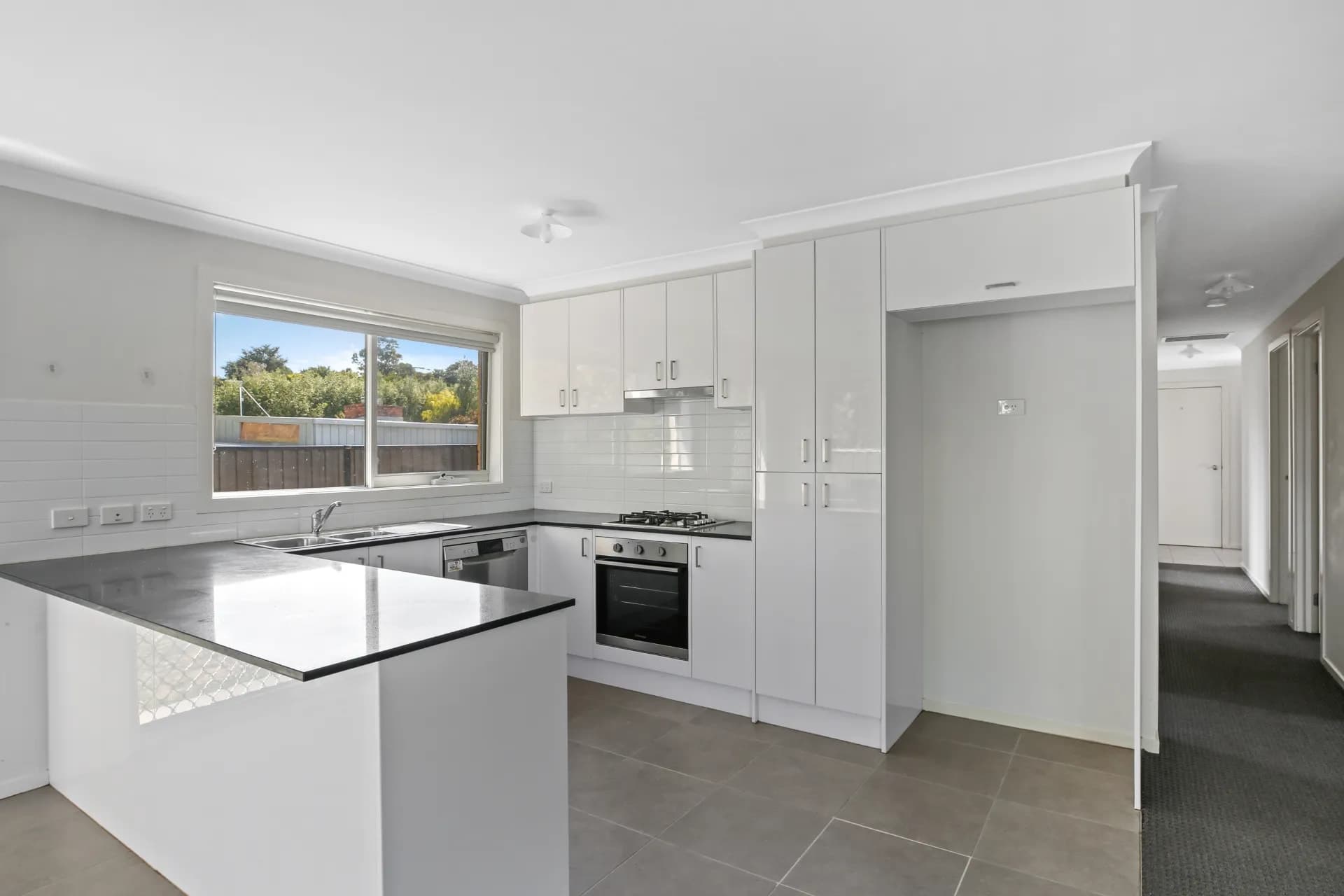 40 Parkhead Circuit, Warragul, VIC, Warragul - Thumbnail 6