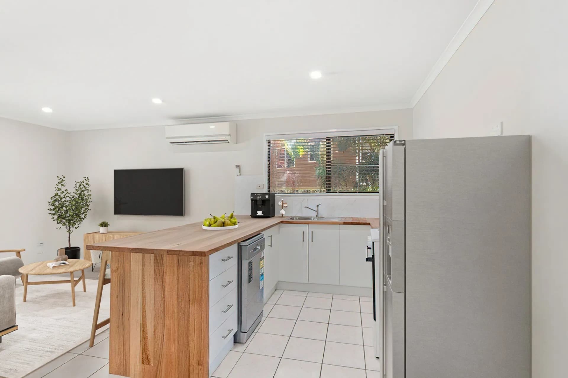 23 Grace Avenue, Cannonvale - Thumbnail 6