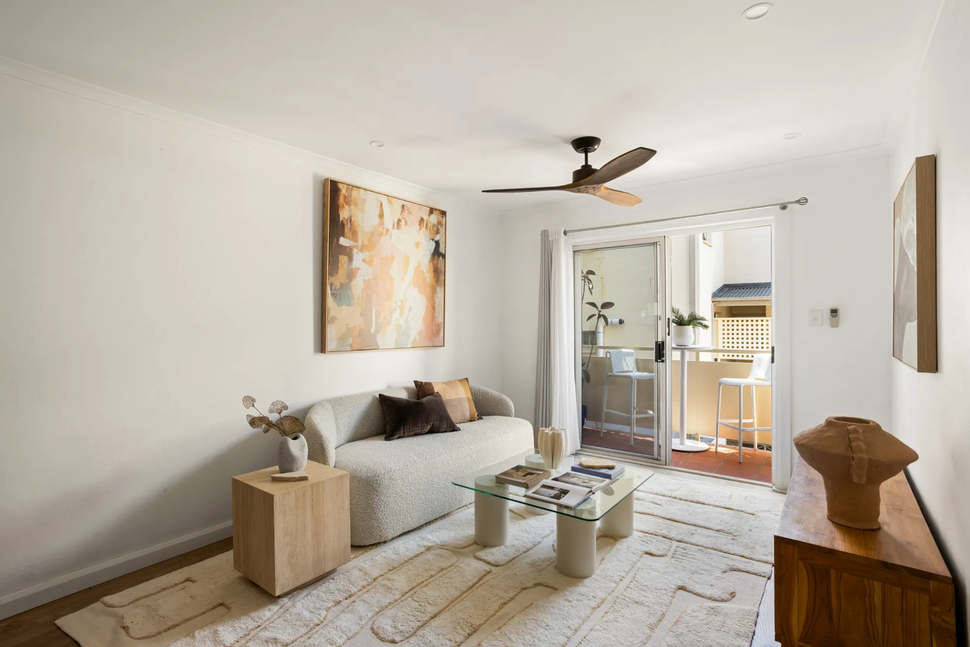 13/124 Redfern Street, Redfern - Image 1