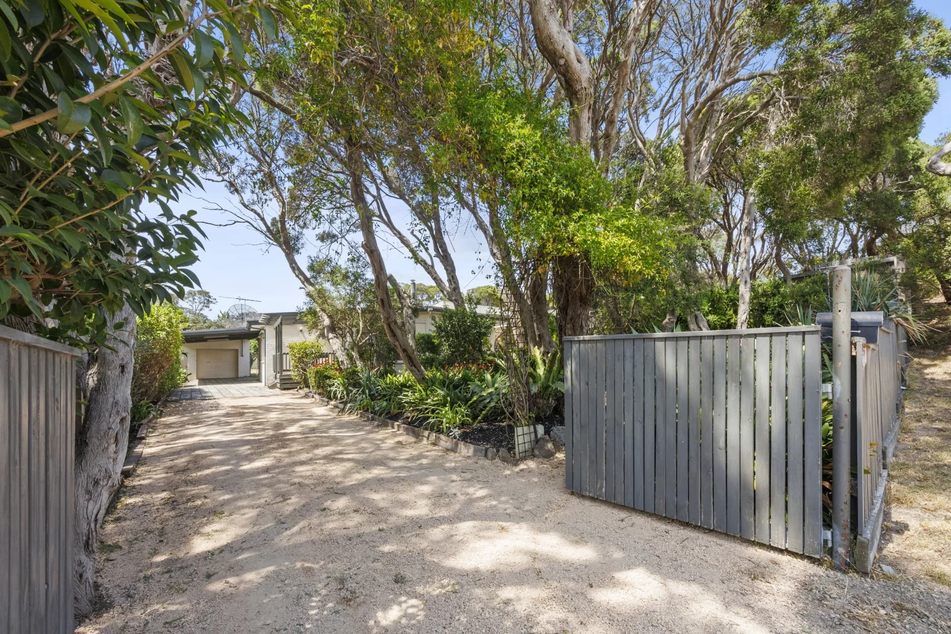 21 Reeves  Street, Blairgowrie - Image 1
