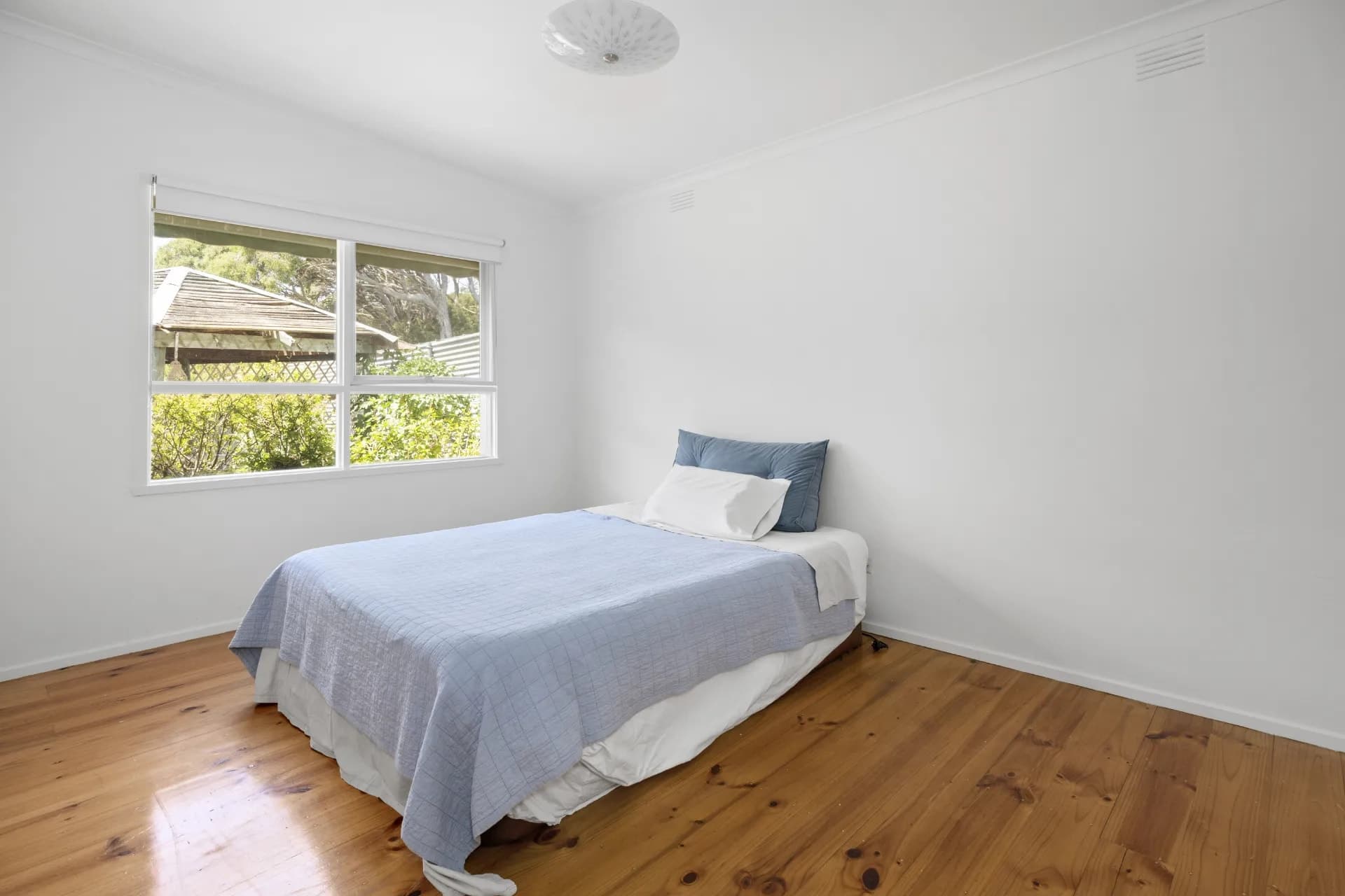 21 Reeves  Street, Blairgowrie - Thumbnail 6