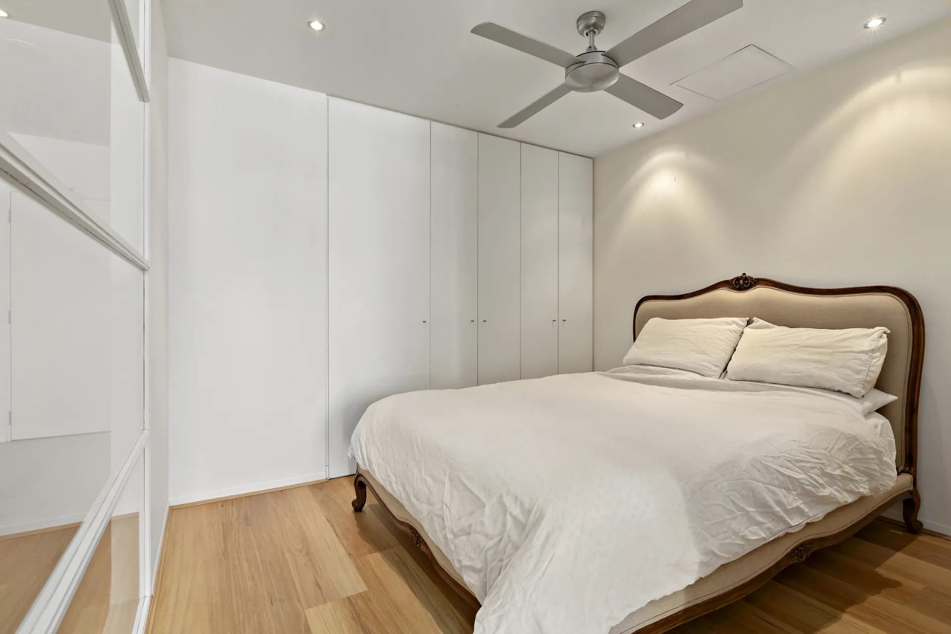 403/16-22 Liverpool Street, Melbourne - Thumbnail 6