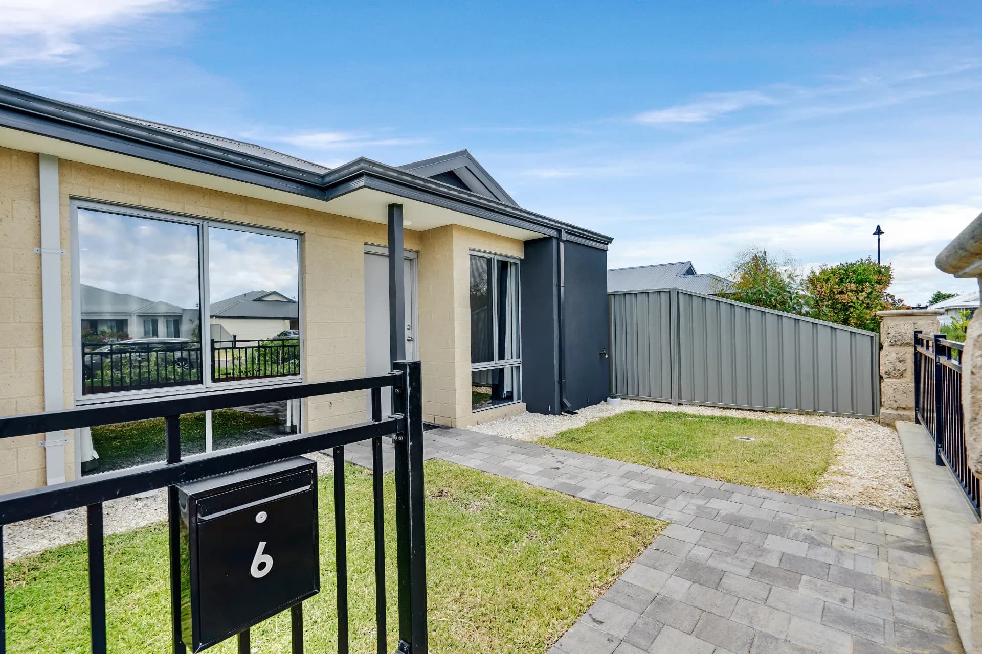 6 Sycon Entrance, Vasse - Thumbnail 2