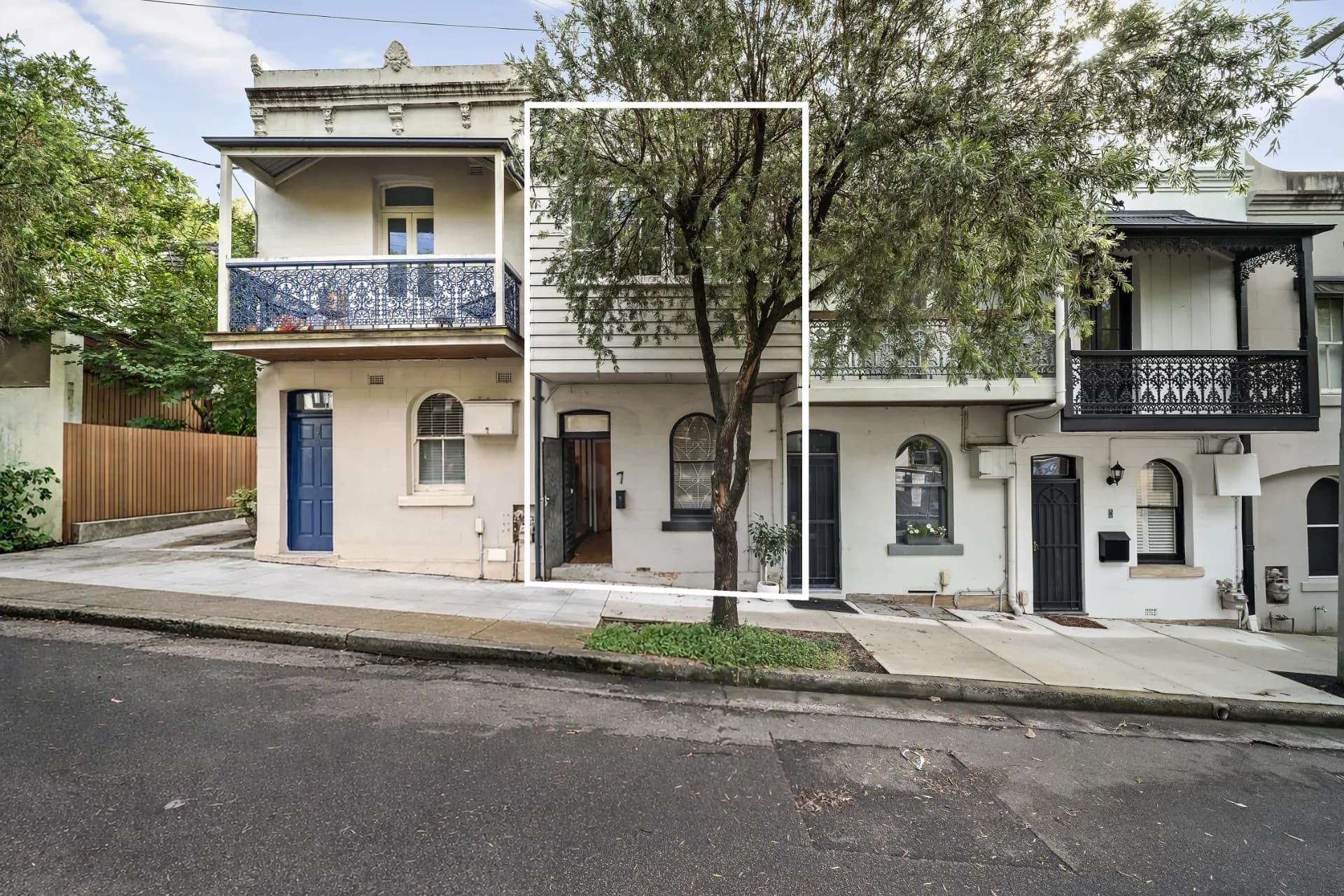 7 Ennis Street, Balmain - Image 1