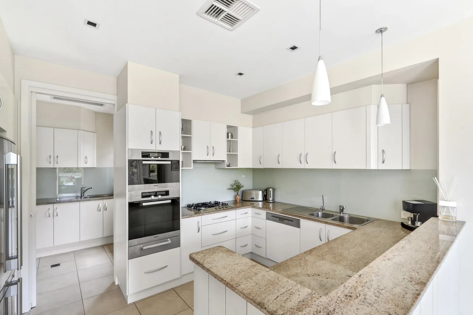 30 Trevor Road, Newport - Thumbnail 6
