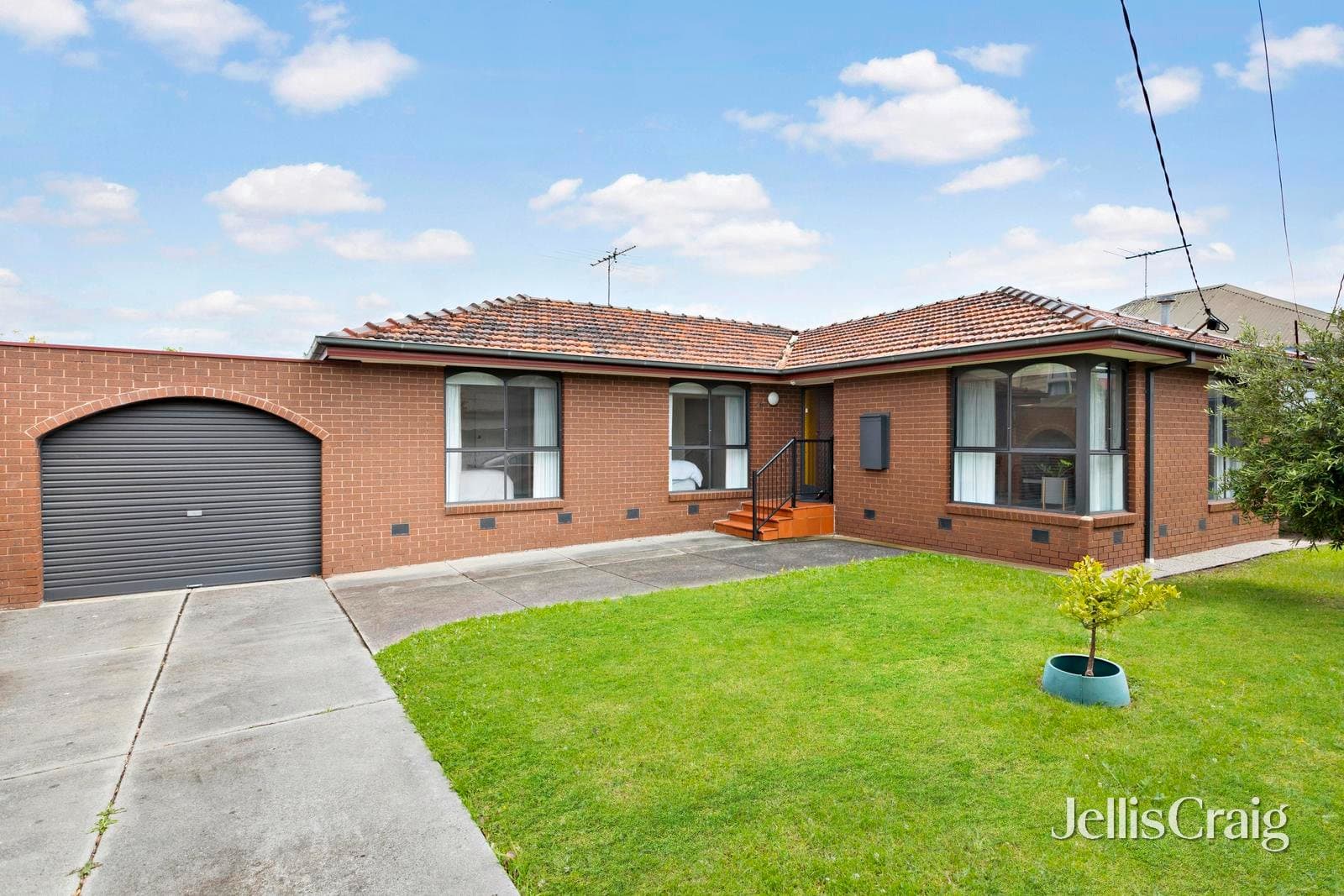 28 Dudley Street, Footscray, Footscray - Thumbnail 2