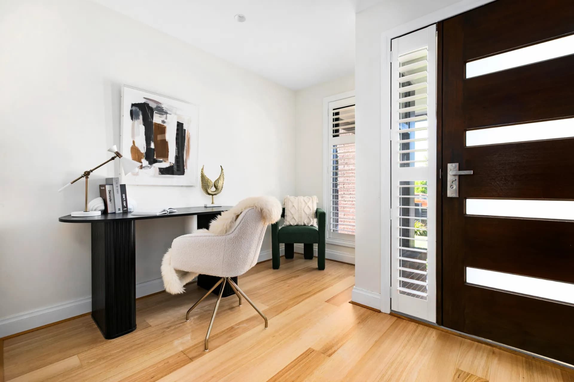28 Fakenham Road, Ashburton - Thumbnail 2