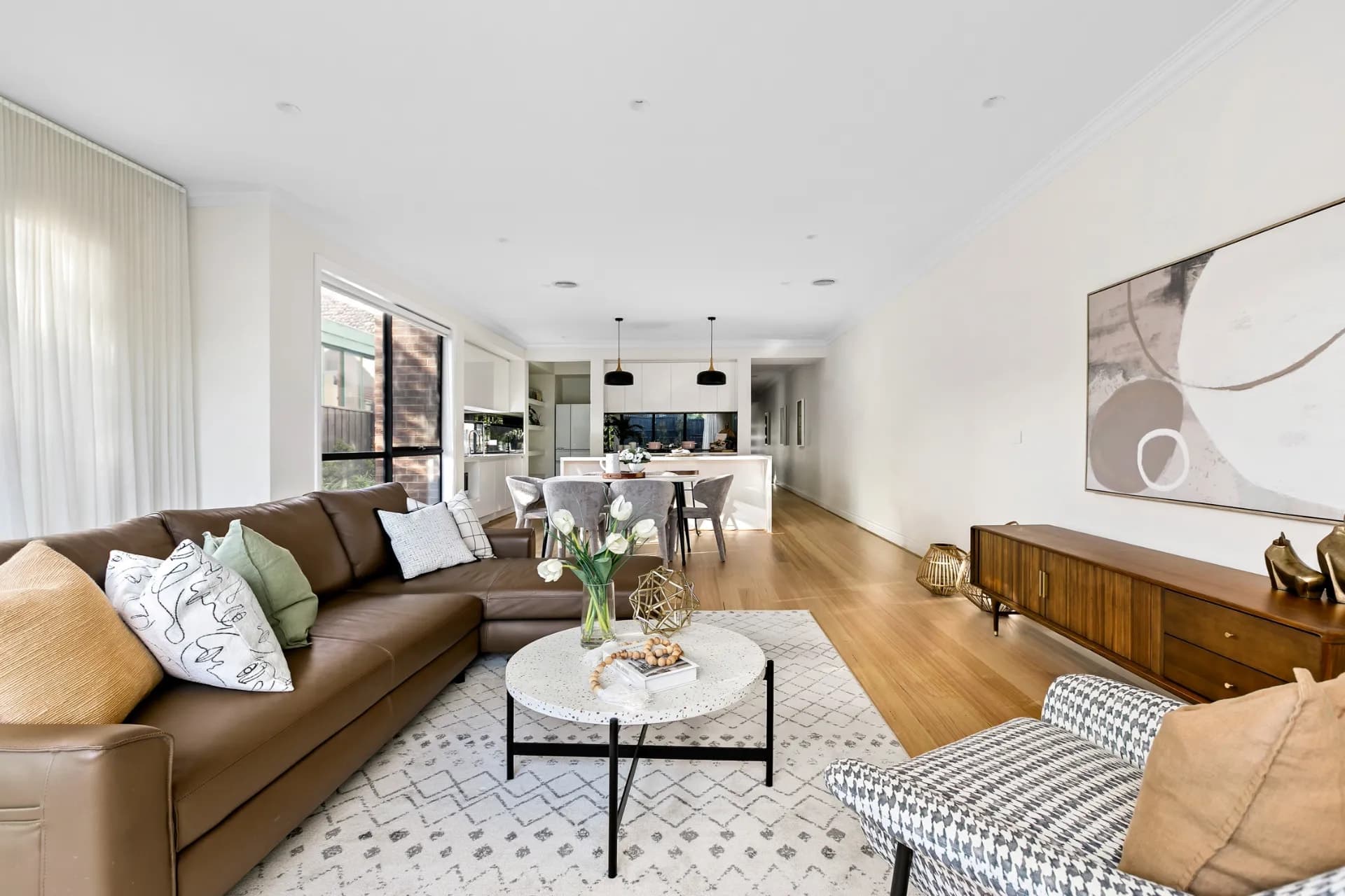 28 Fakenham Road, Ashburton - Thumbnail 4