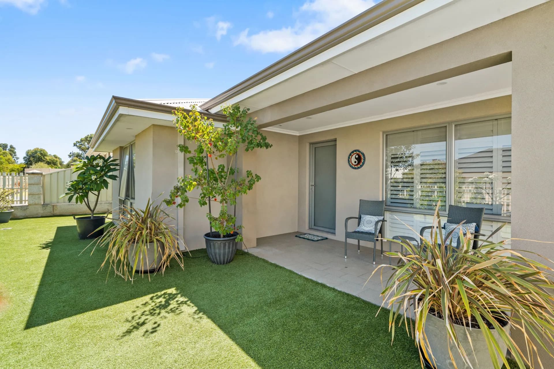5 Elderslie Rise, Madora Bay - Image 1