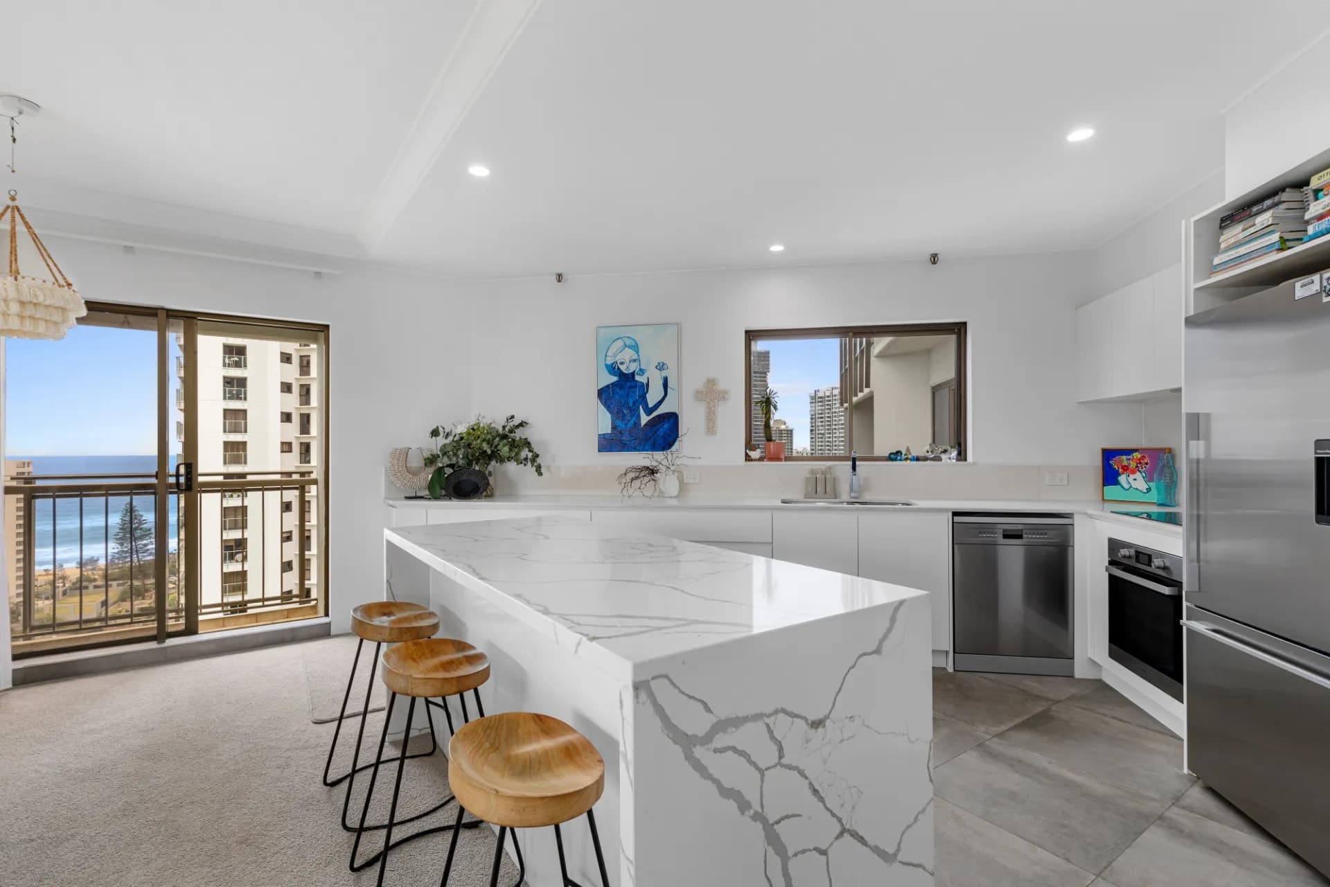 99/8 Admiralty Drive, Surfers Paradise - Thumbnail 4