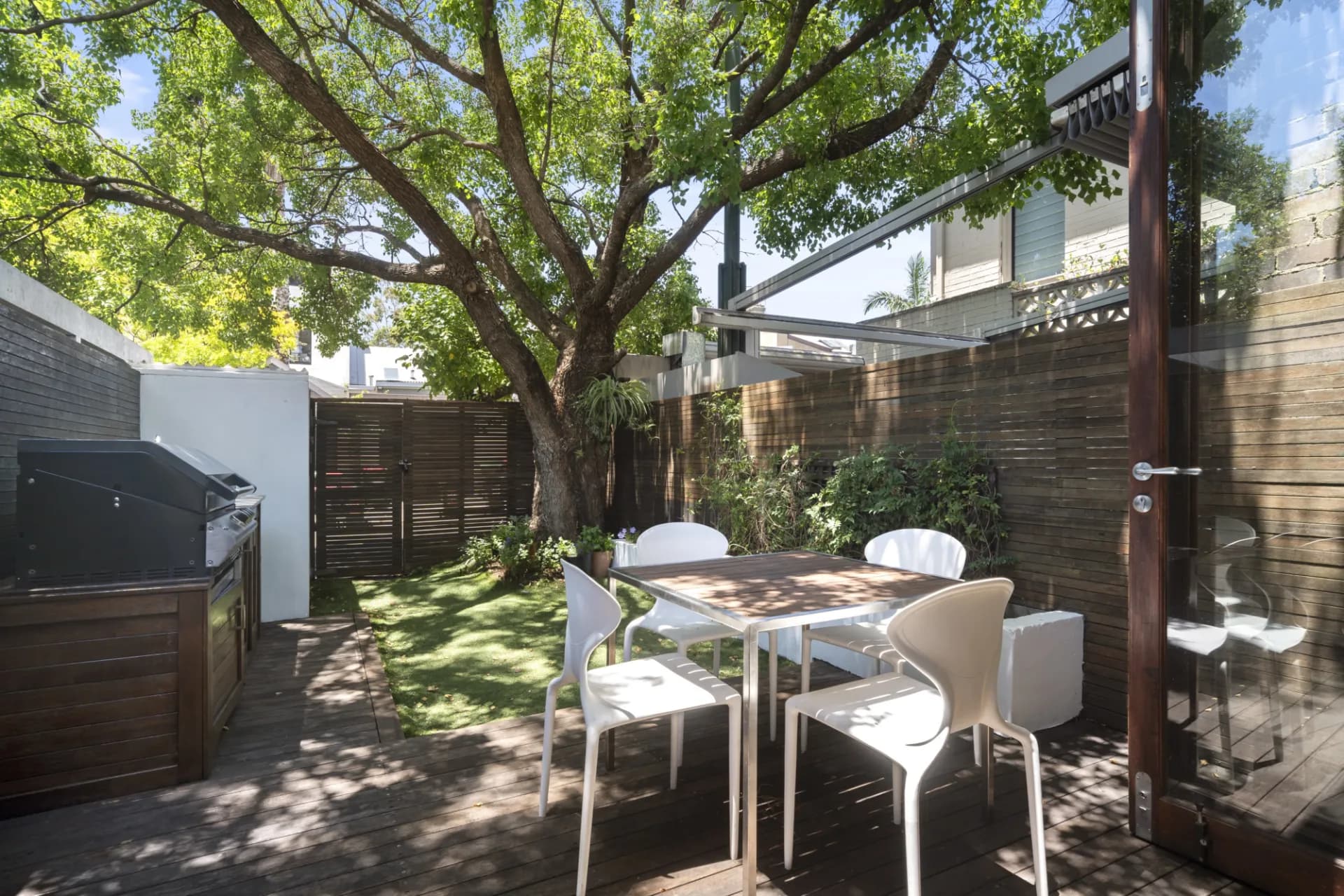 9 Colbourne Avenue, Glebe - Thumbnail 6