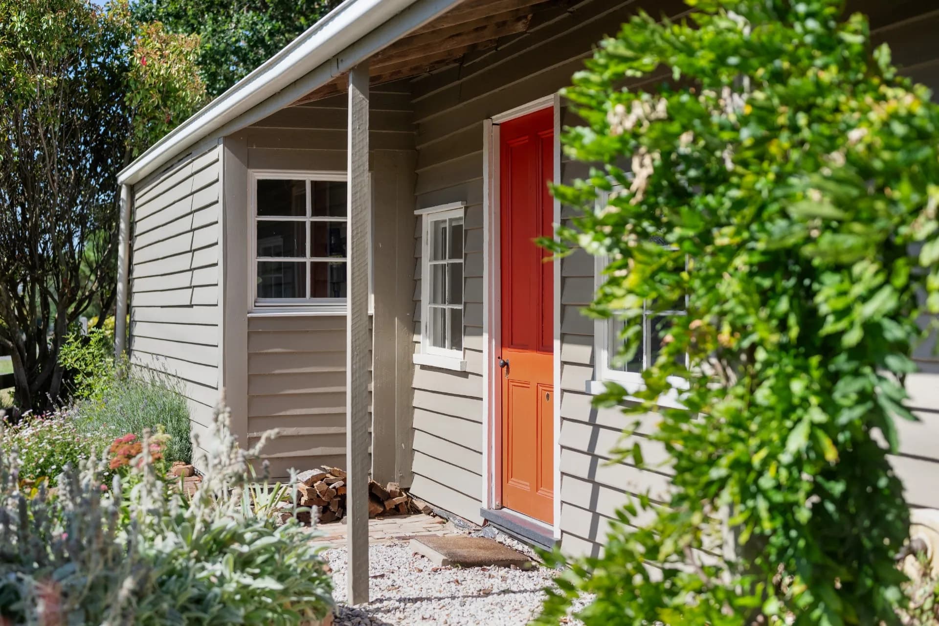 38 Araluen  Road, Braidwood, NSW, Braidwood - Thumbnail 3
