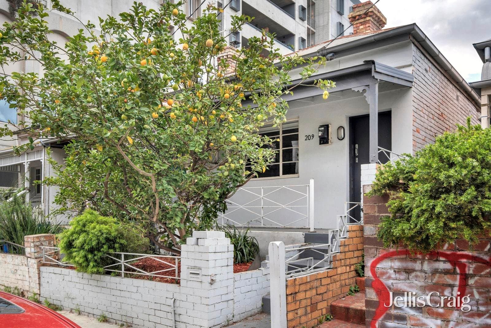 209 Albion Street, Brunswick, Brunswick - Image 1