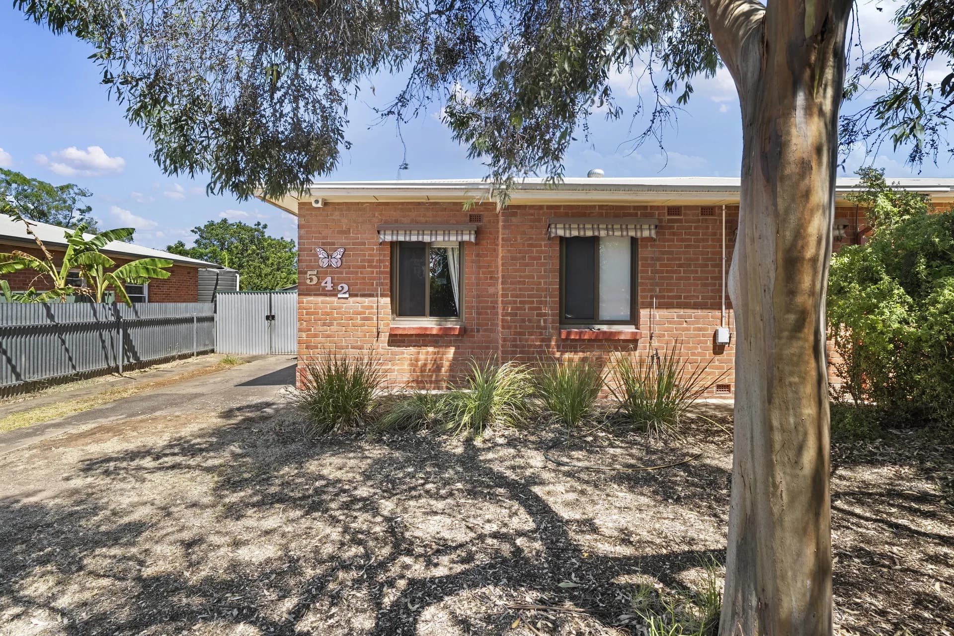 542 Prospect Road, Kilburn - Image 1