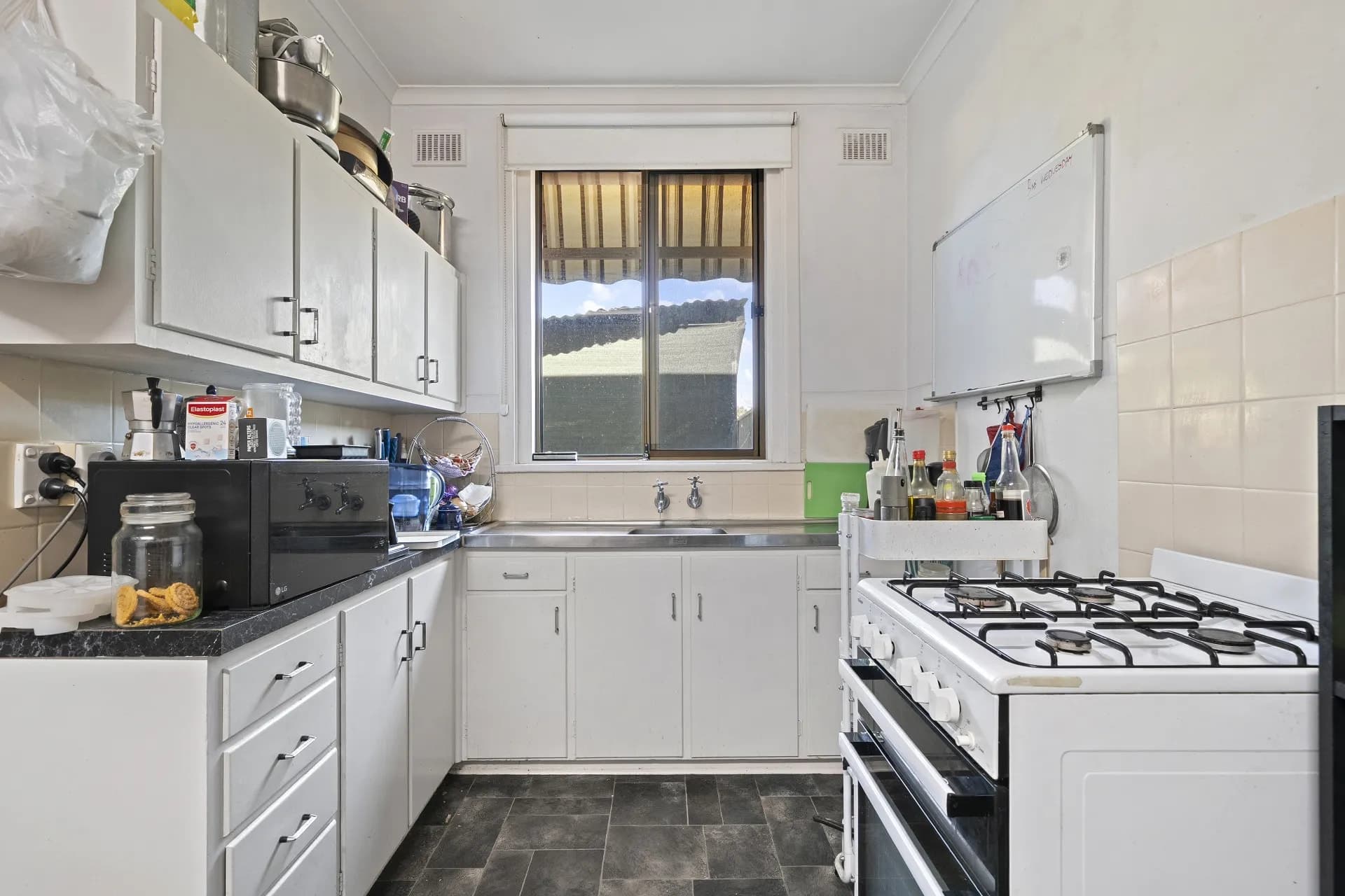 542 Prospect Road, Kilburn - Thumbnail 7