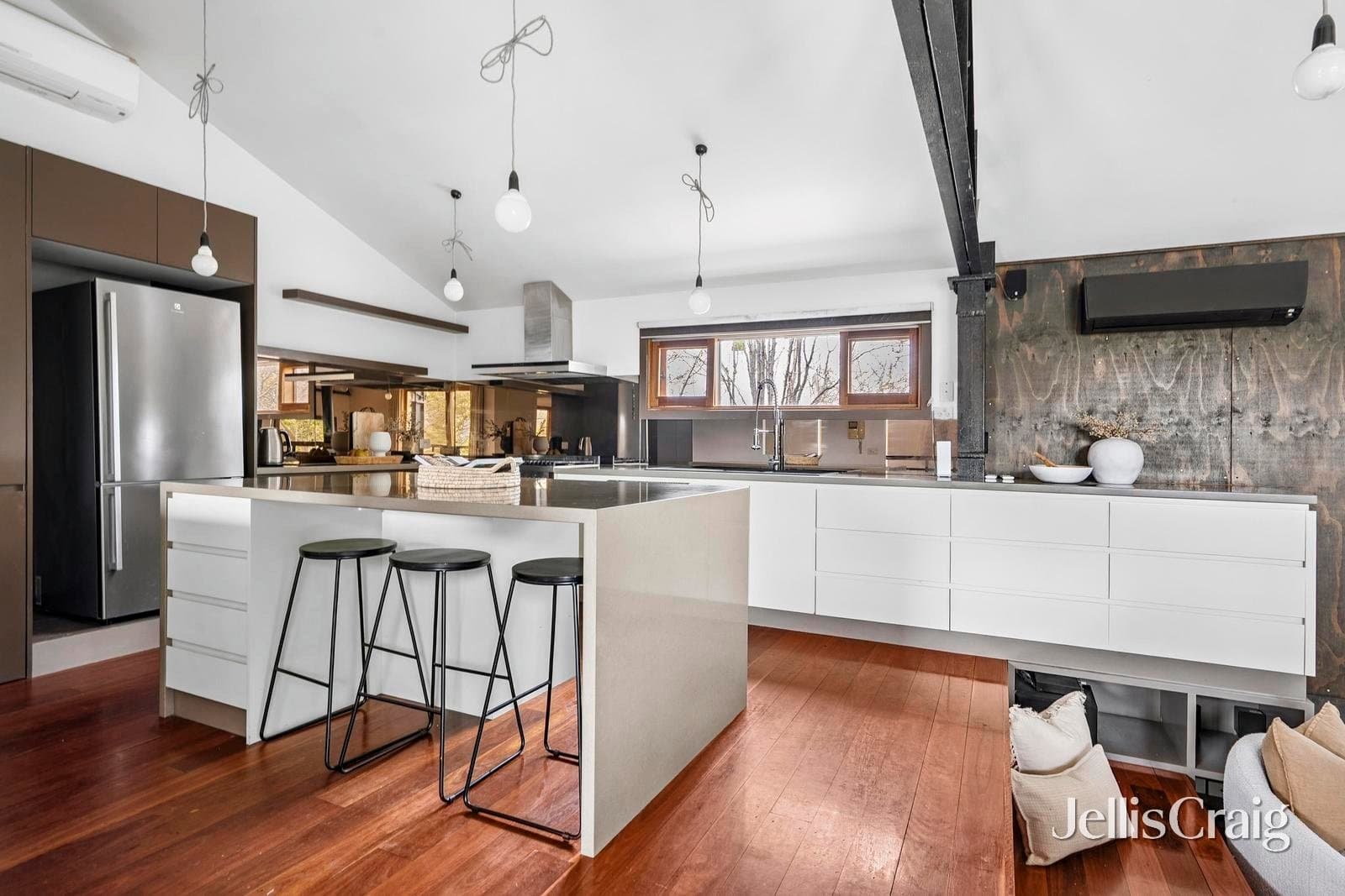 12 Wellington Street, Geelong West, Geelong West - Thumbnail 4