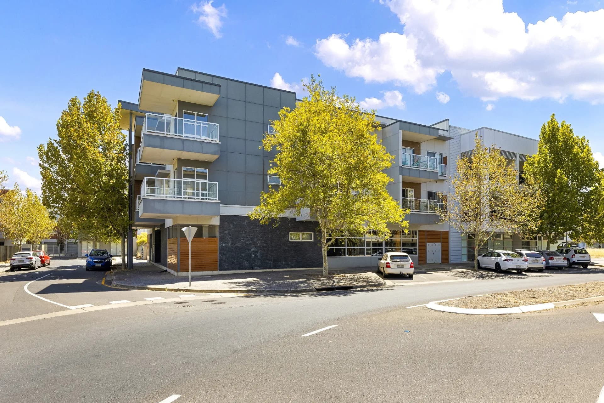 9/1 Coventry Street, Mawson Lakes - Thumbnail 2