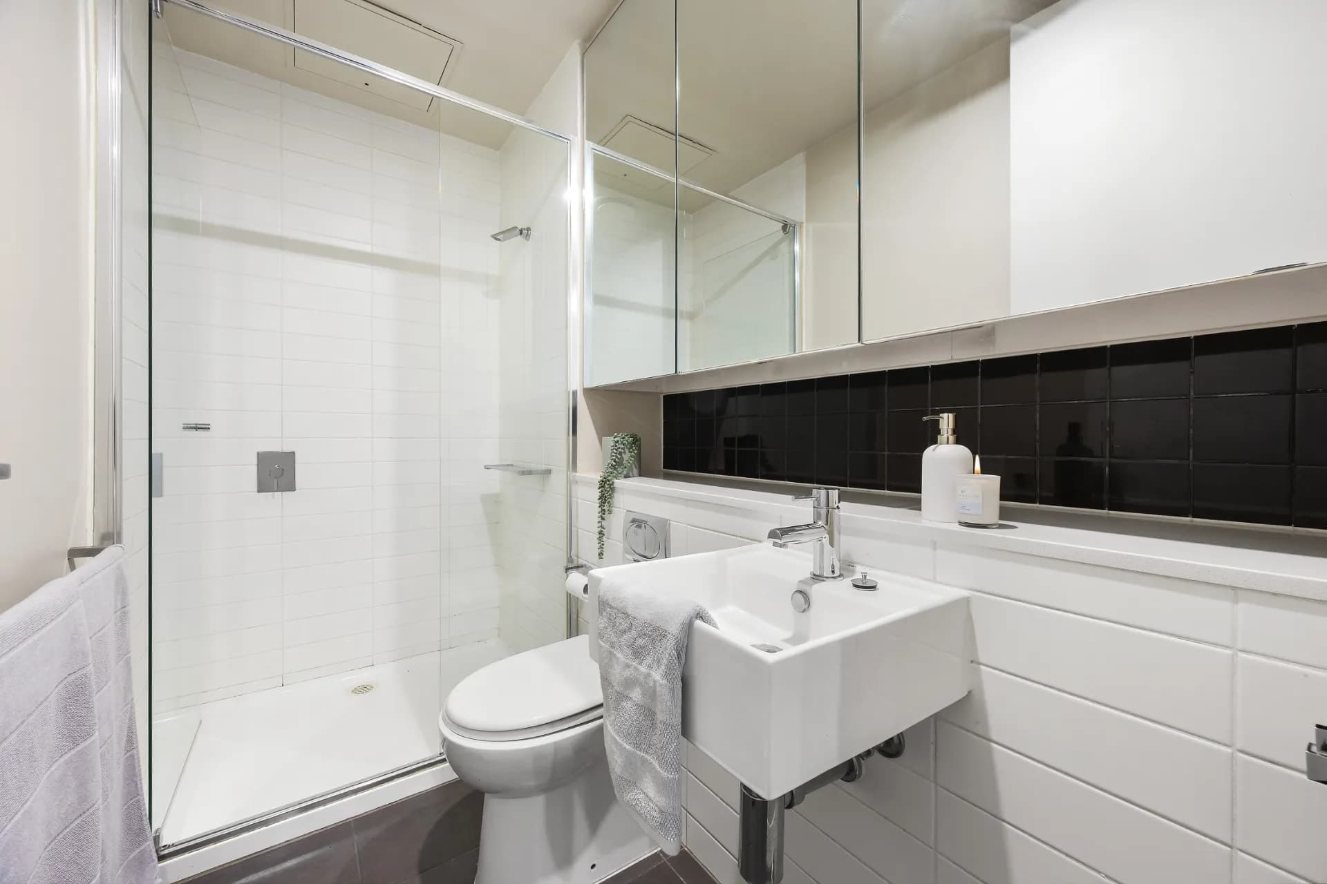 619/32 Bray Street, South Yarra - Thumbnail 8