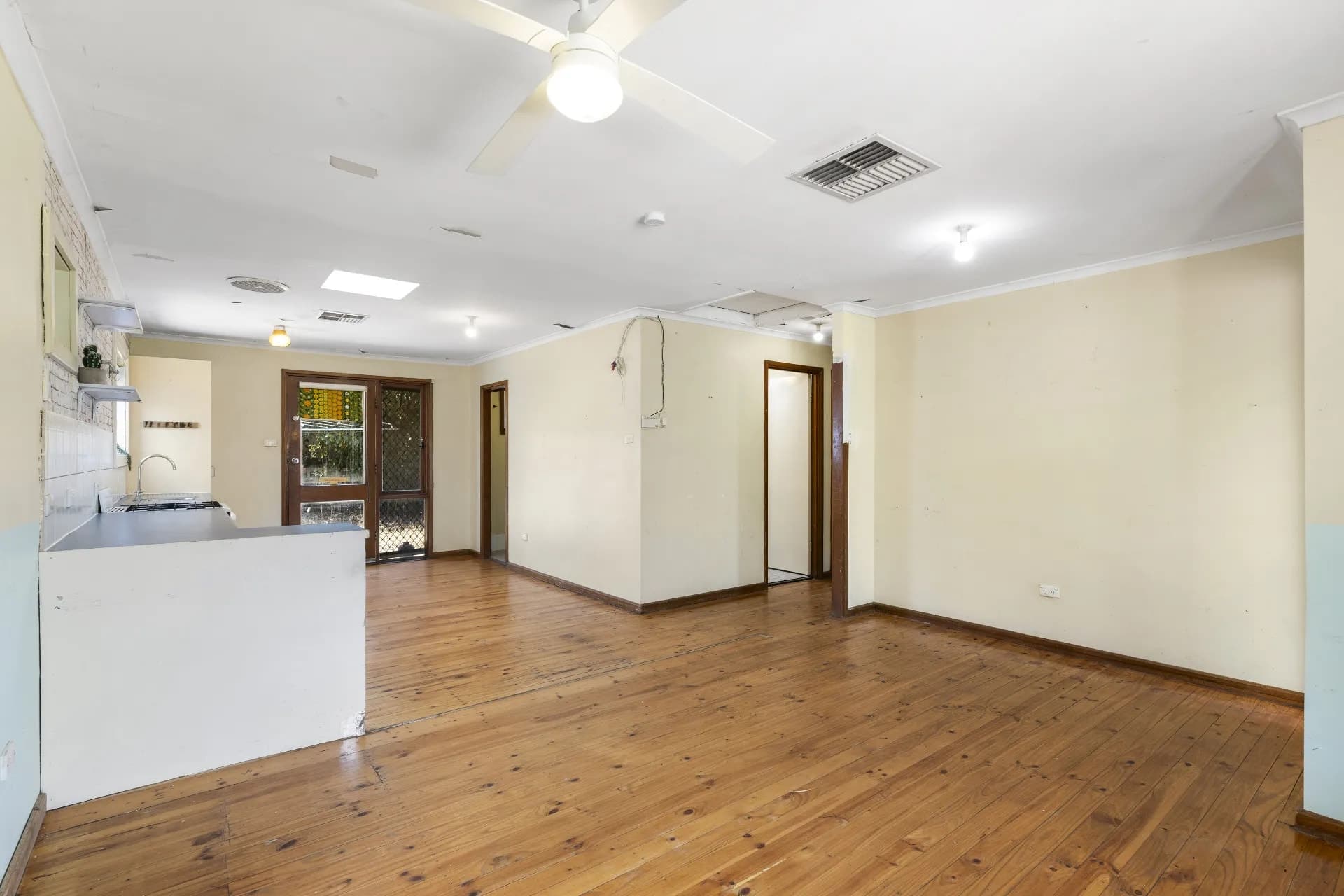 15 Kennion  Crescent, Para Hills West - Thumbnail 7
