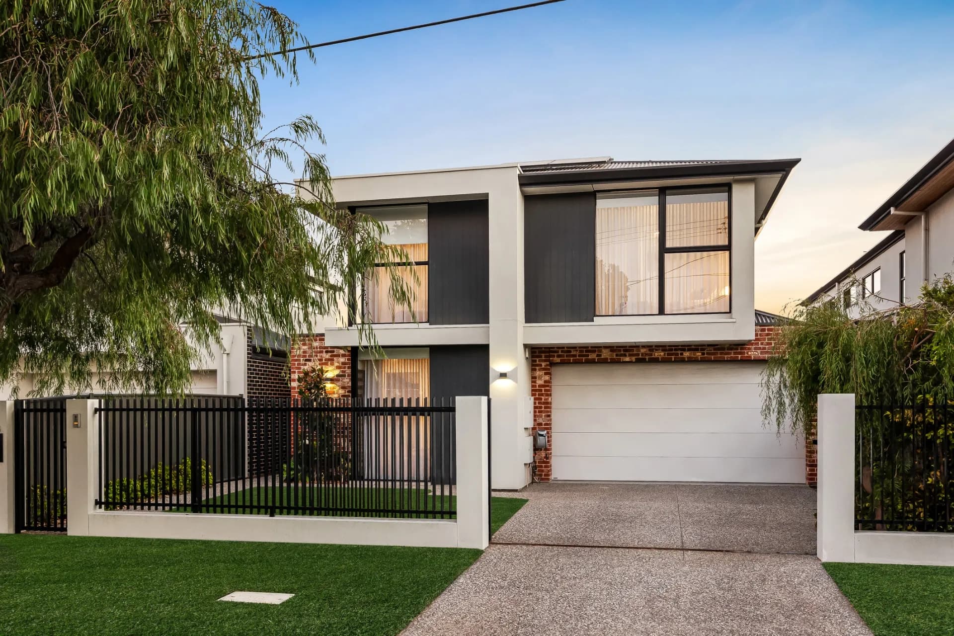 15 Gray Street, West Beach - Image 1