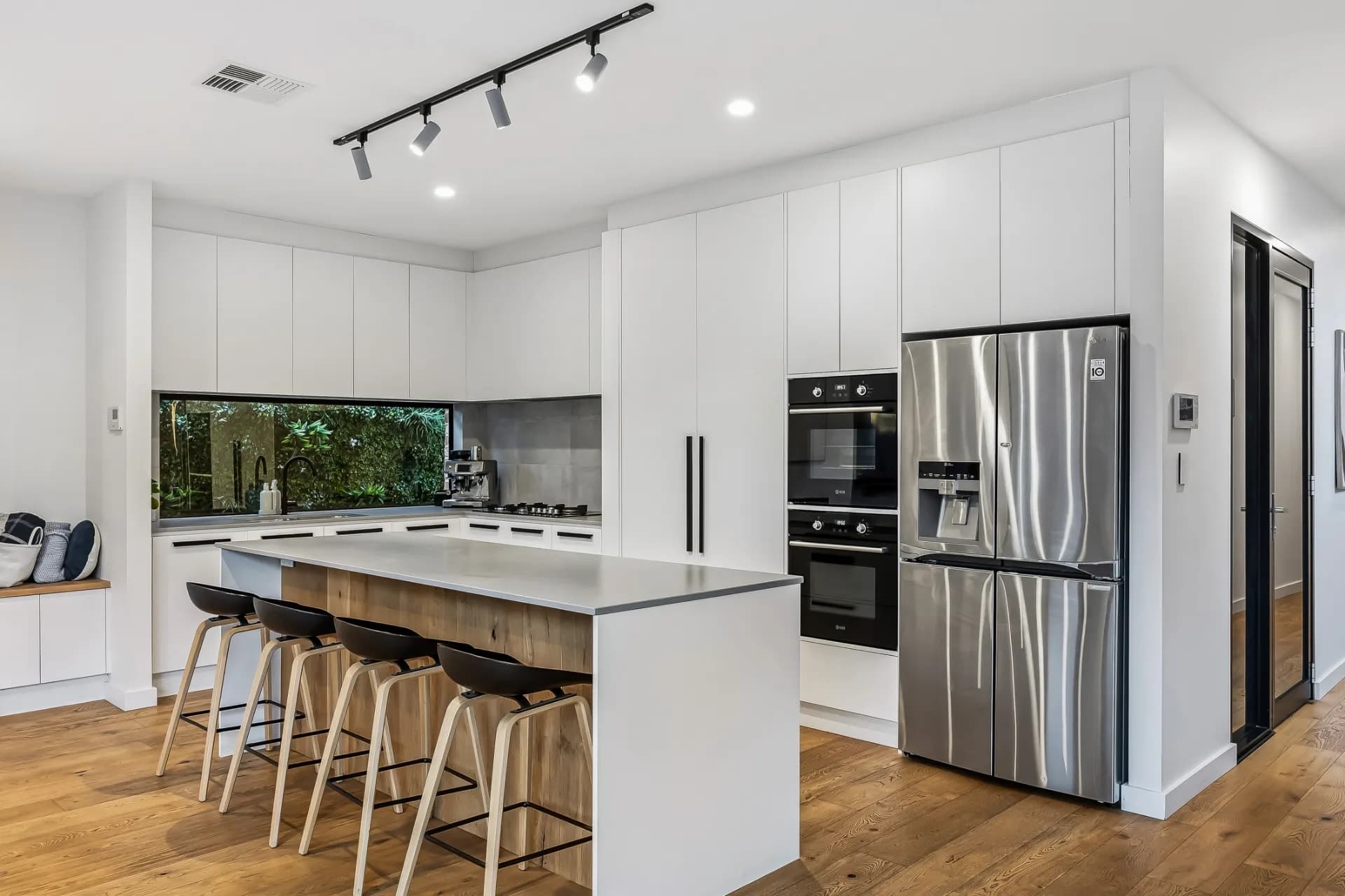 15 Gray Street, West Beach - Thumbnail 8