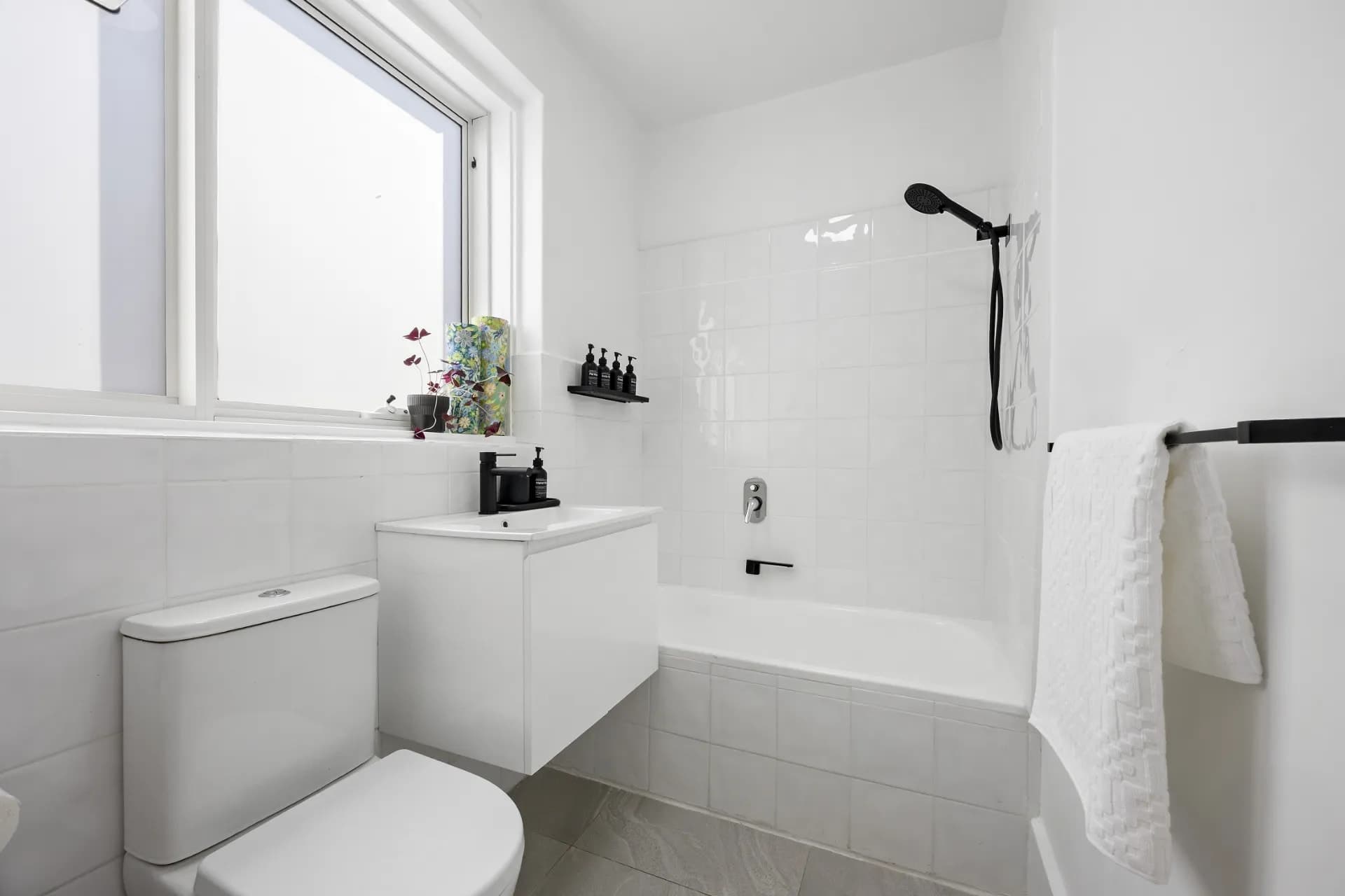 25/403 Toorak Road, South Yarra - Thumbnail 3