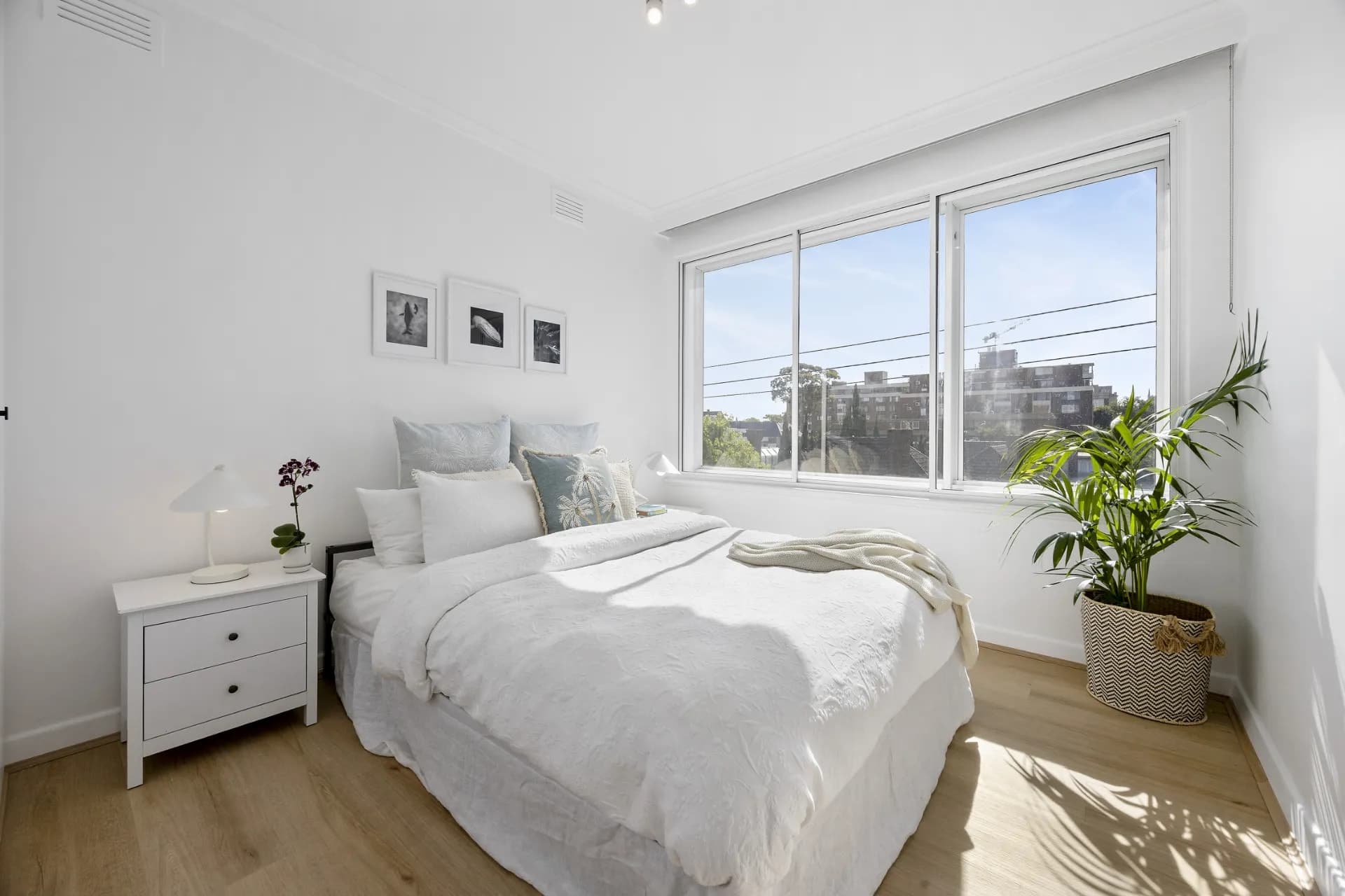 25/403 Toorak Road, South Yarra - Thumbnail 4